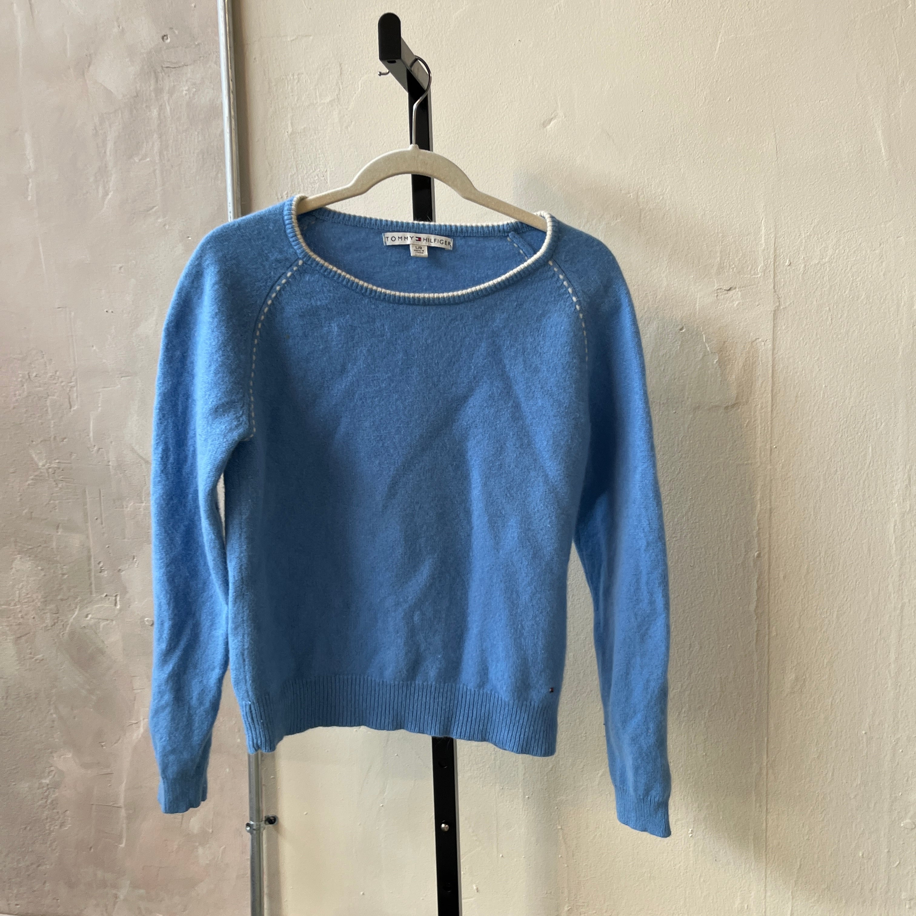 Tommy Hilfiger Sweater (L)
