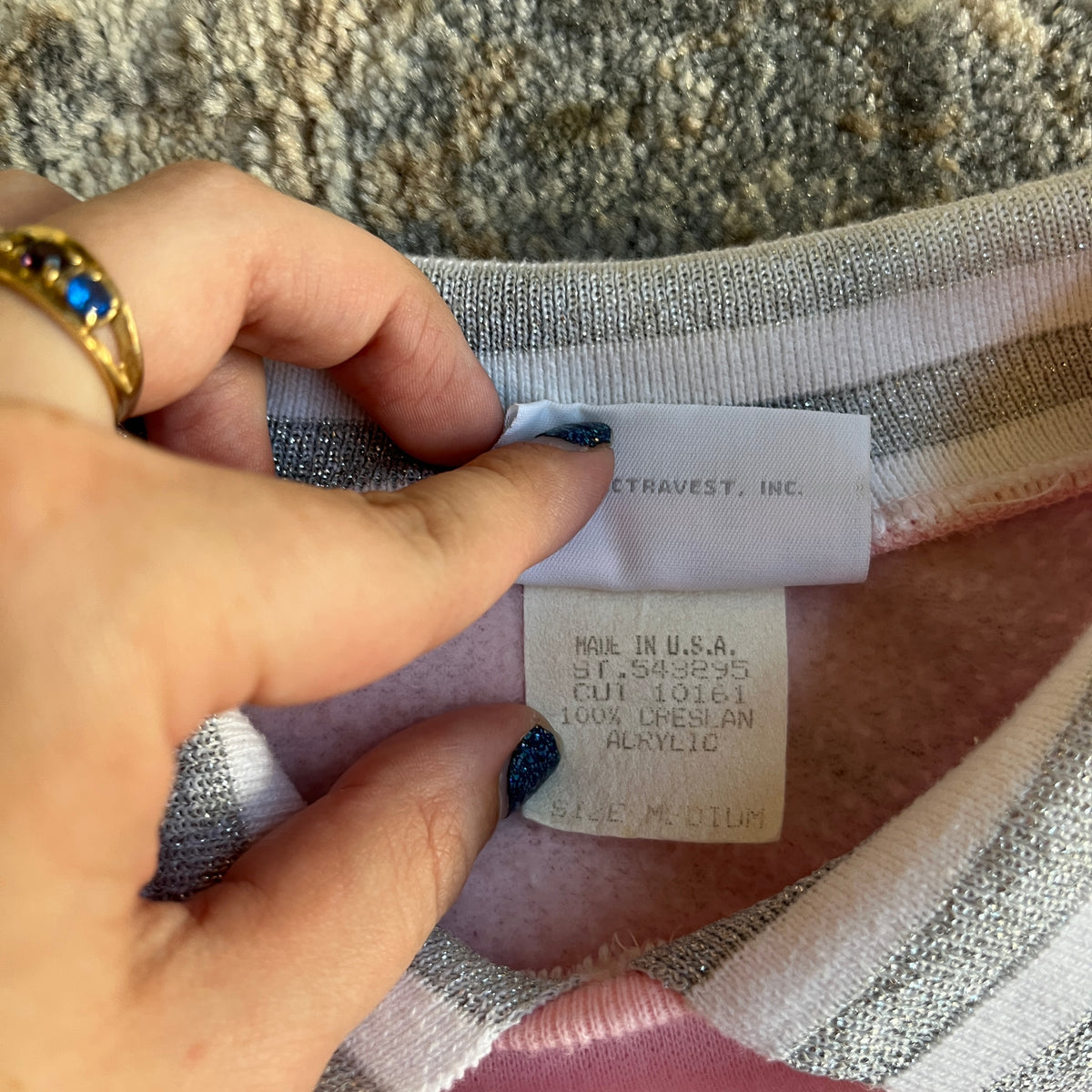 Pink Vintage Sweatshirt (M)