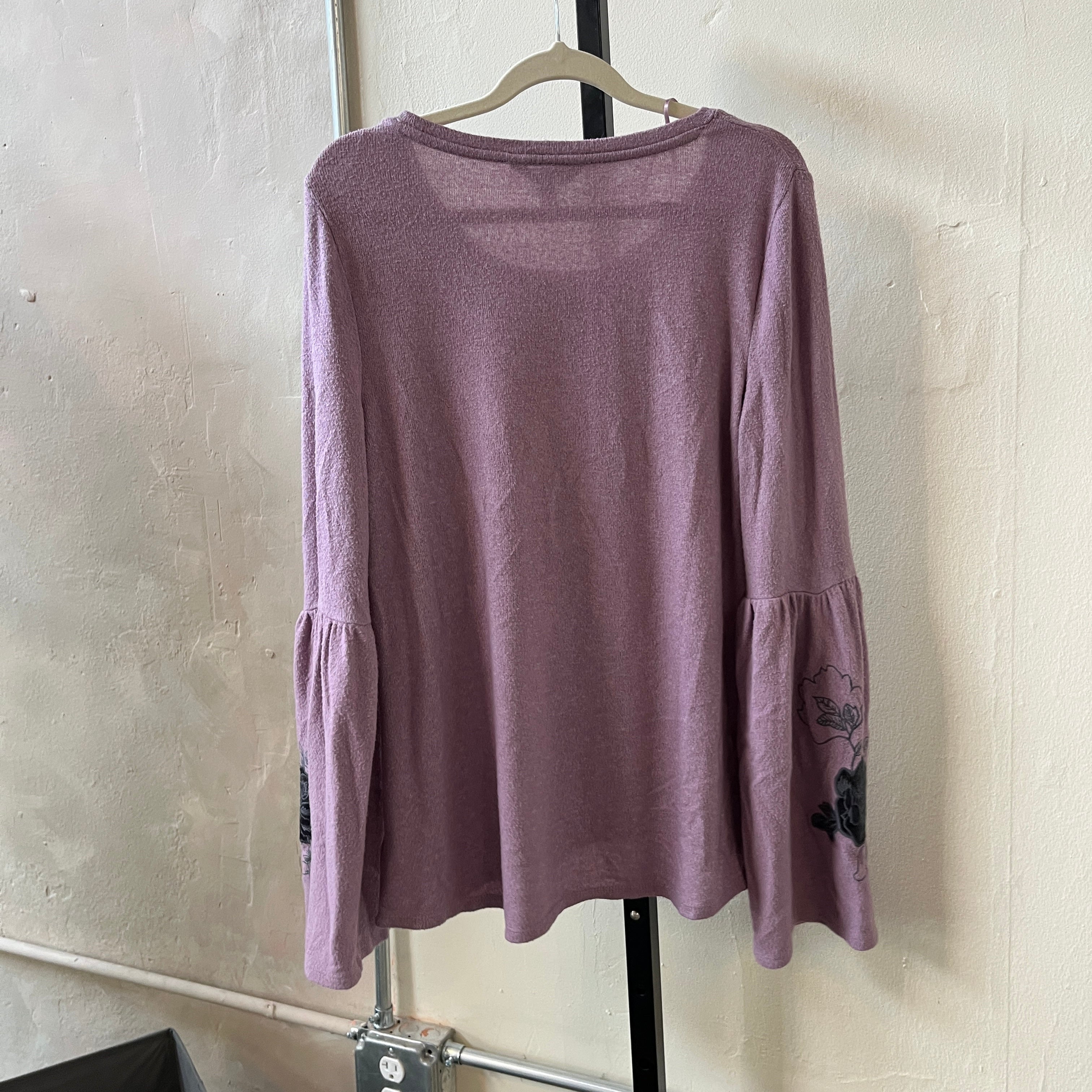 Vera Wang Sweater (S)