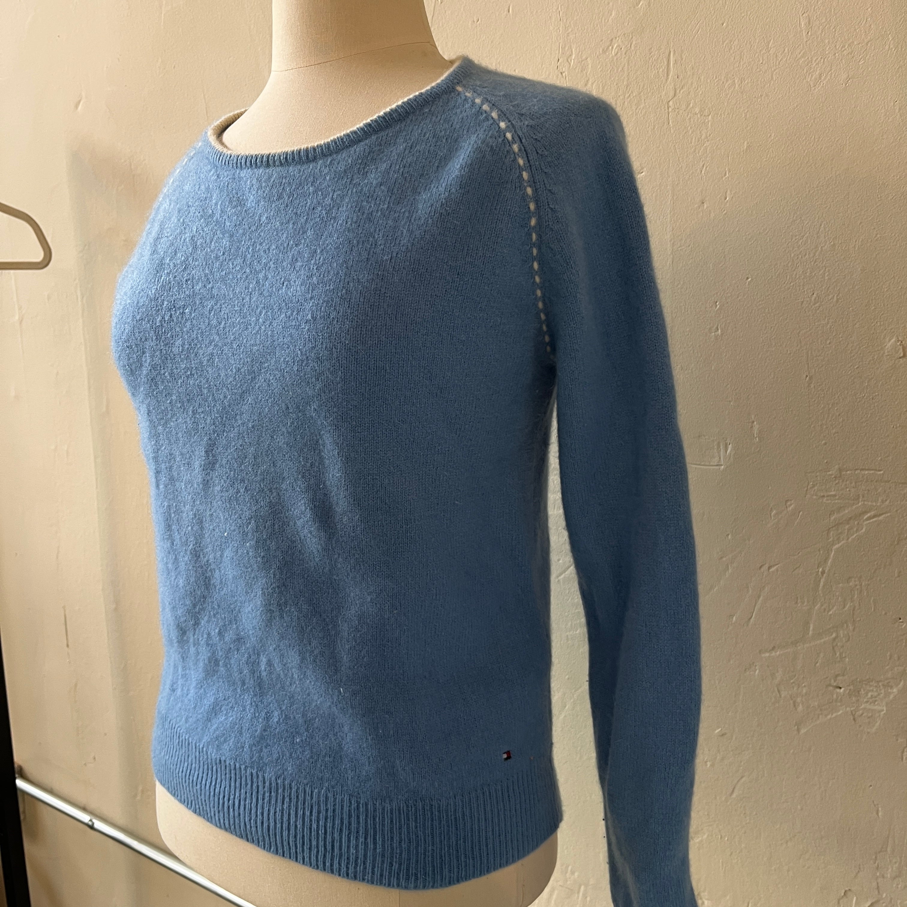 Tommy Hilfiger Sweater (L)