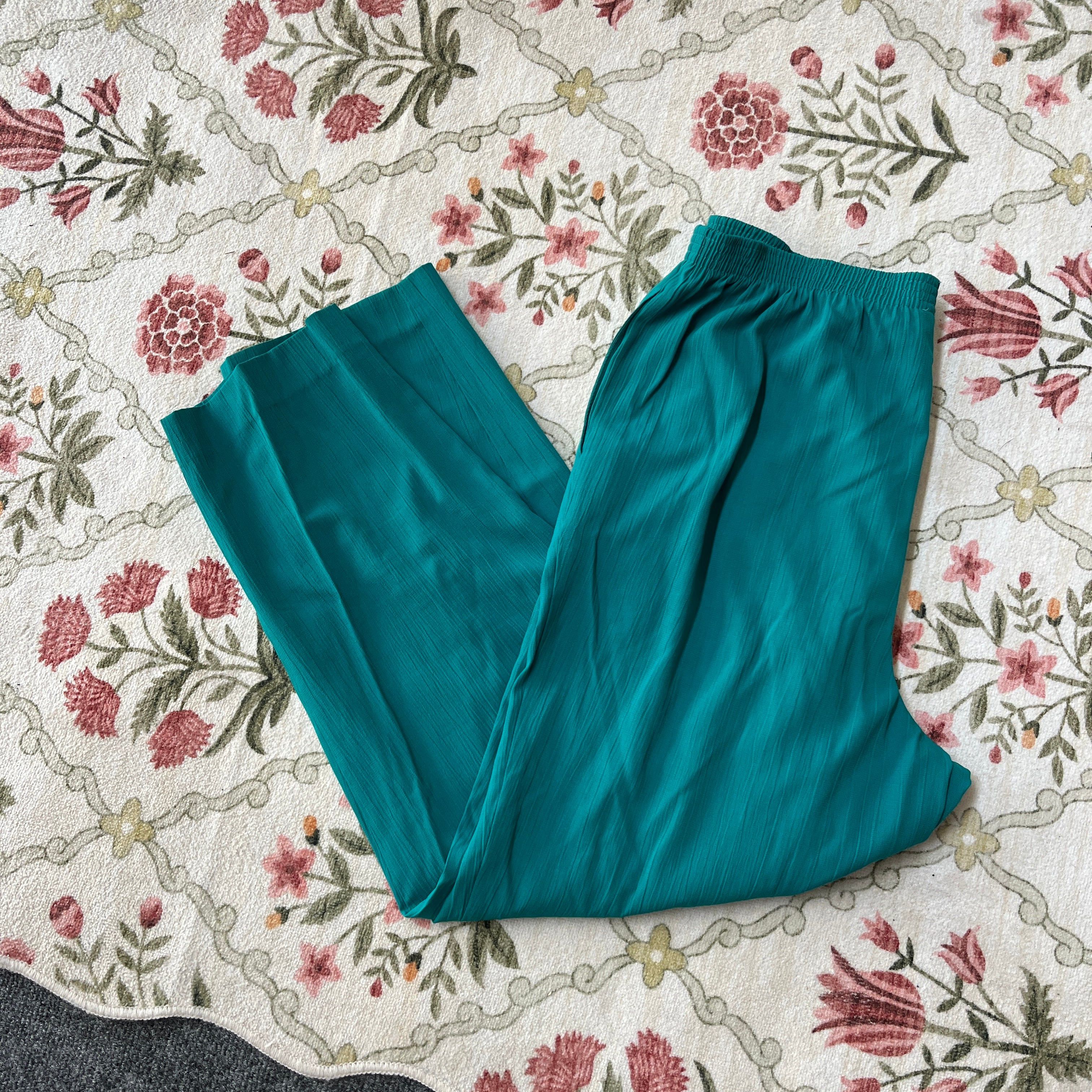 Green Pants (14)