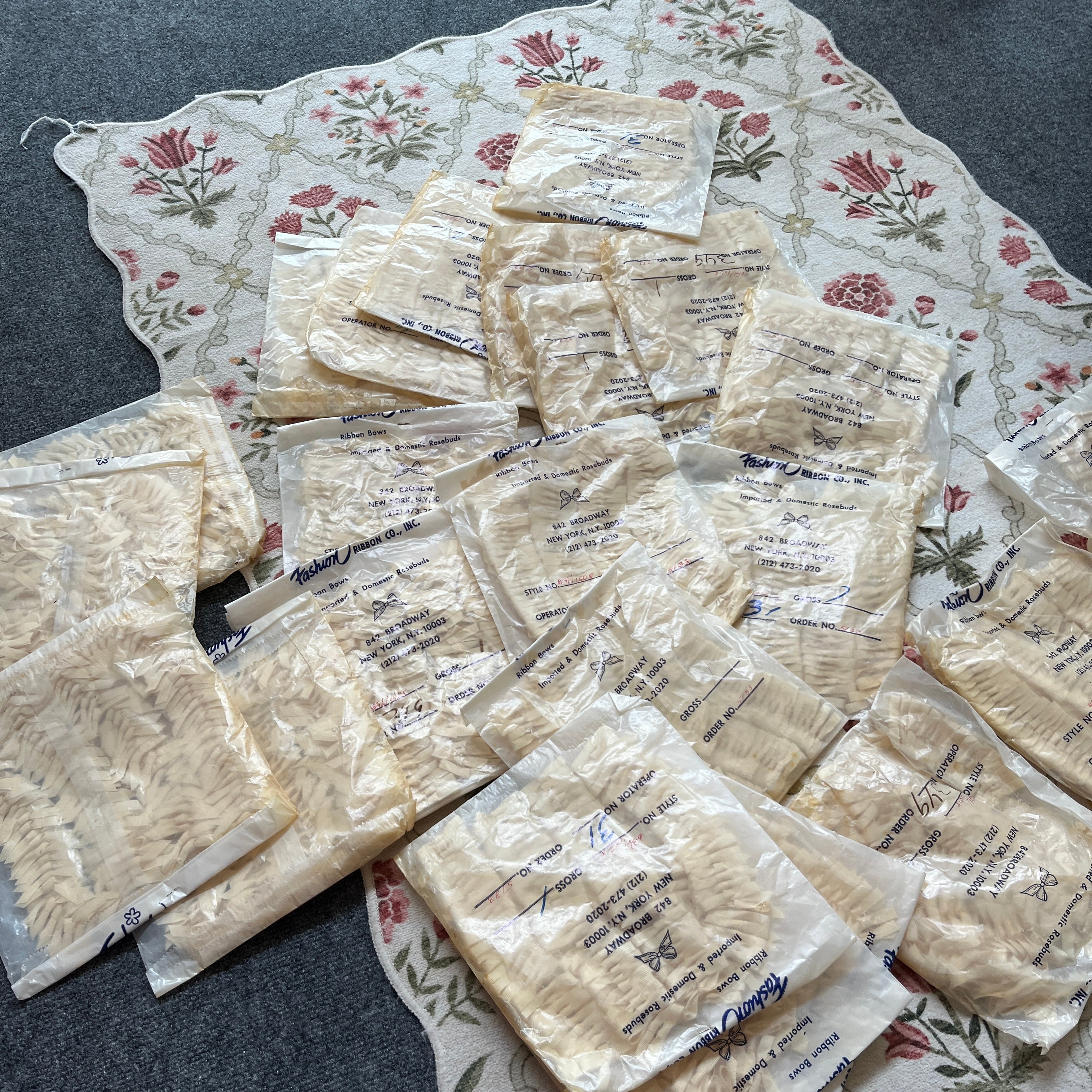 Bundle of Vintage Bows