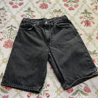 Black Vintage Levi’s (29” waist)