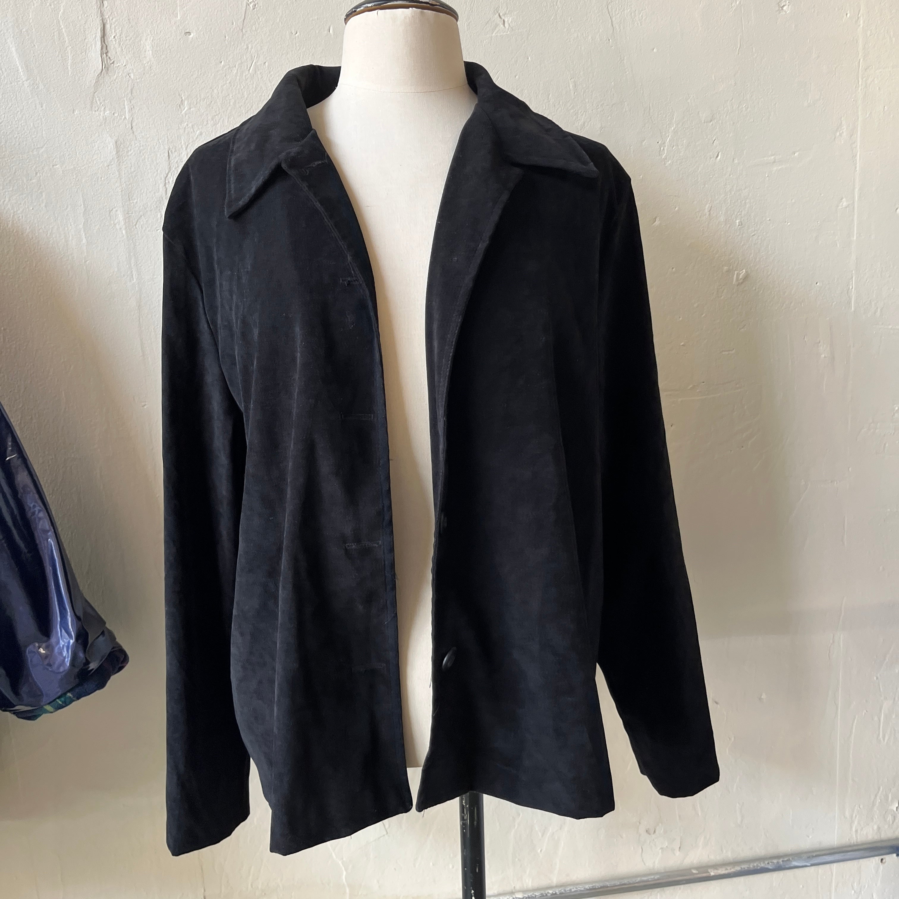 Black Button Up (XL)