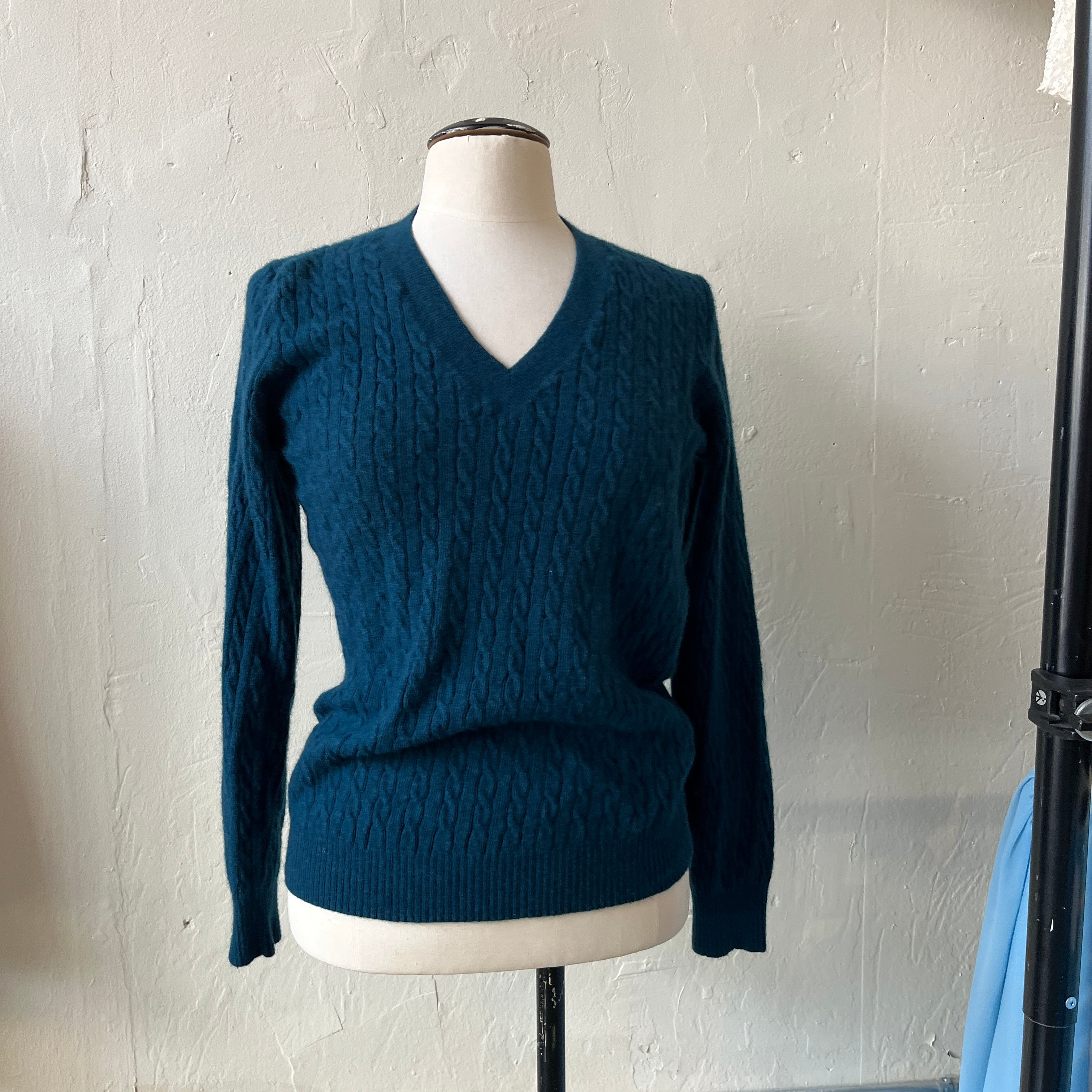 Wool Cashmere Sweater (M)