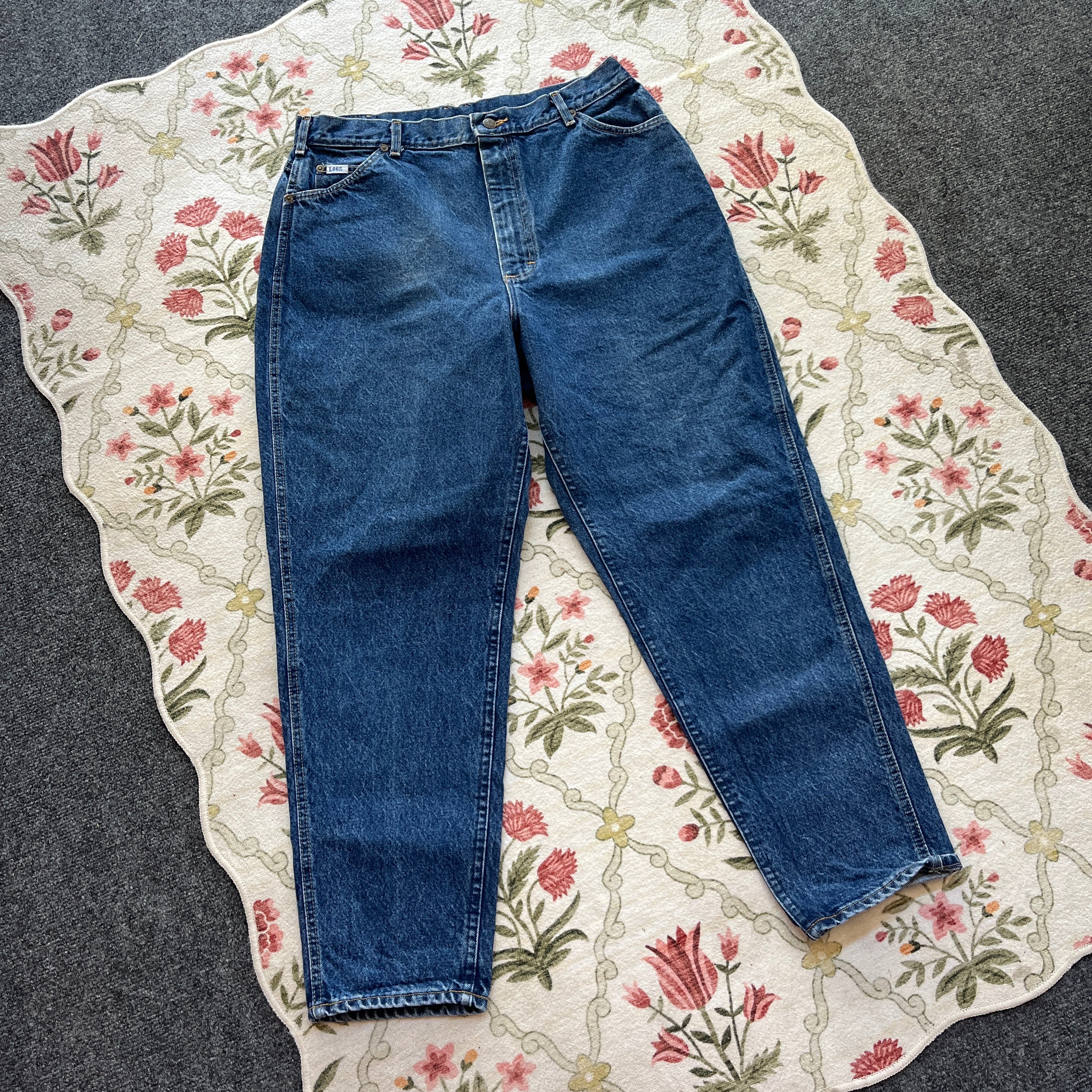 Lee Jeans (32” waist)