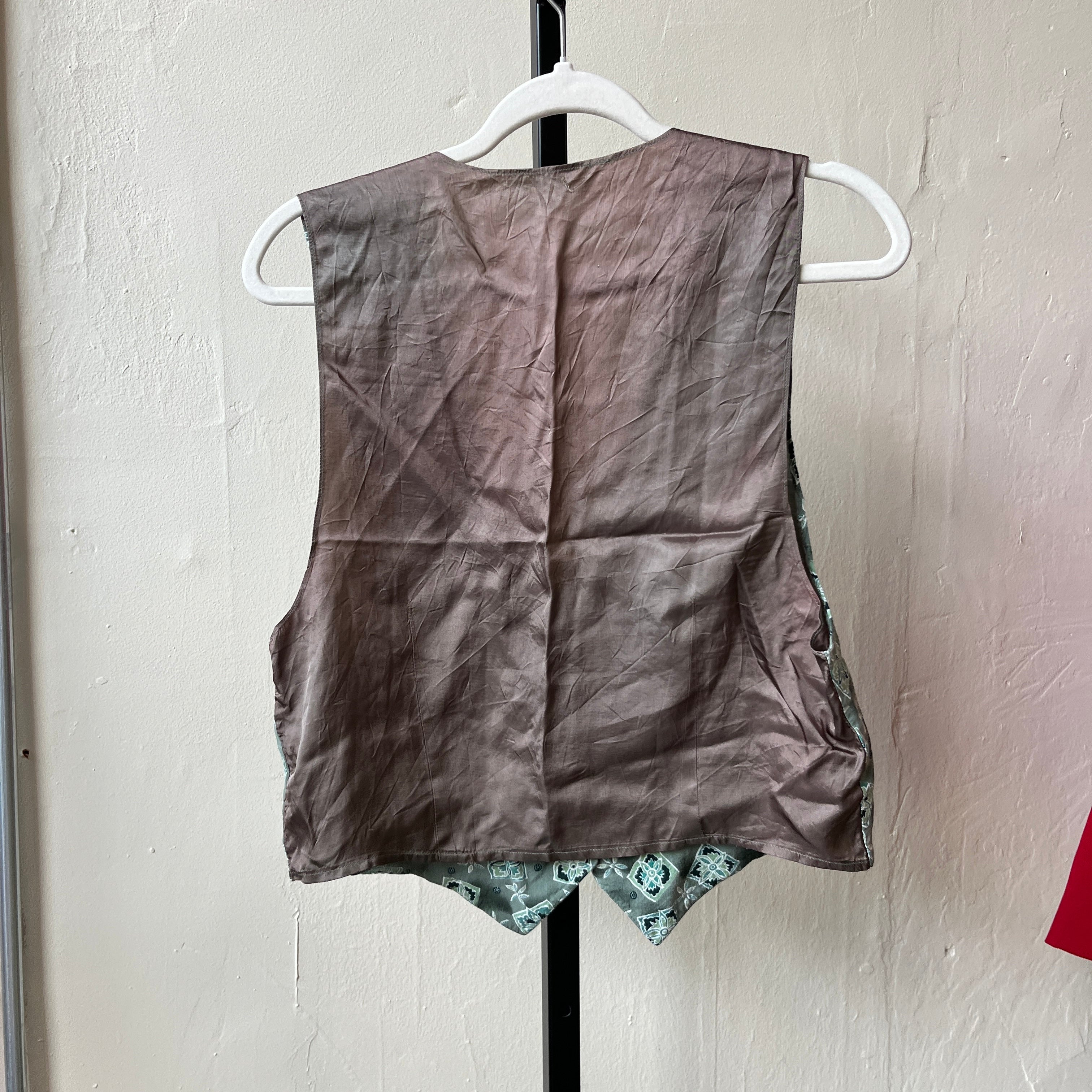 Green Vest (12)