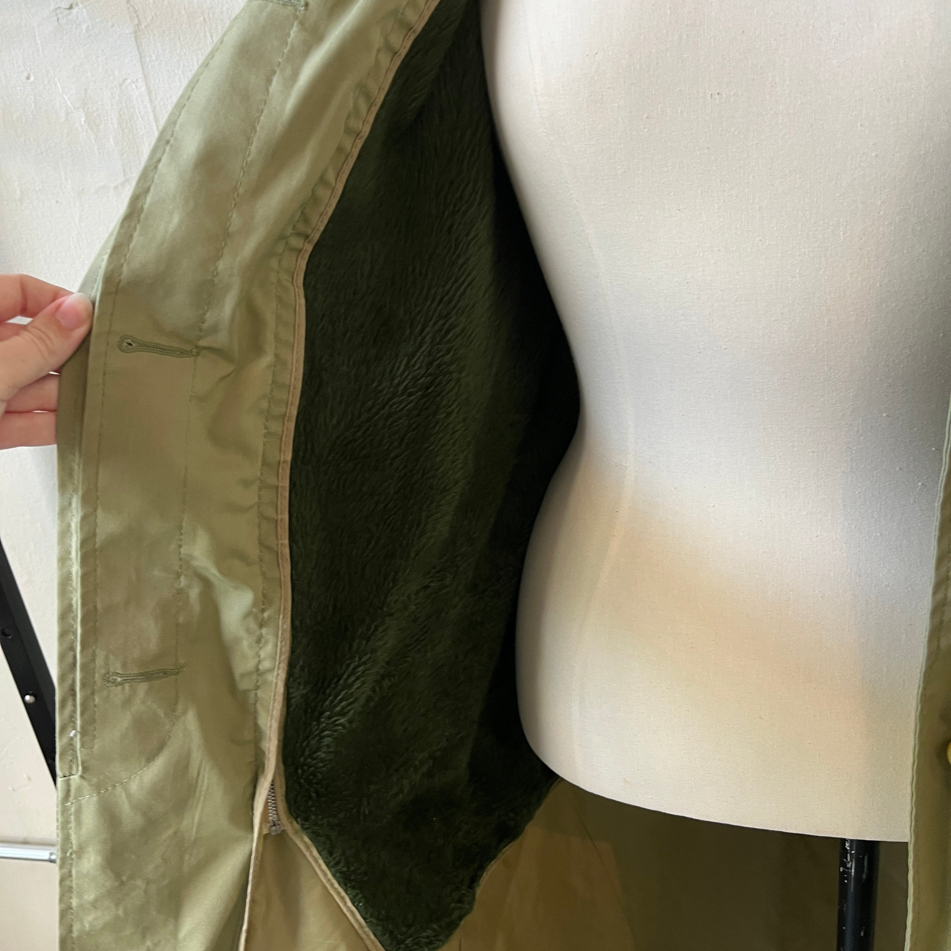 Trench Coat (L)