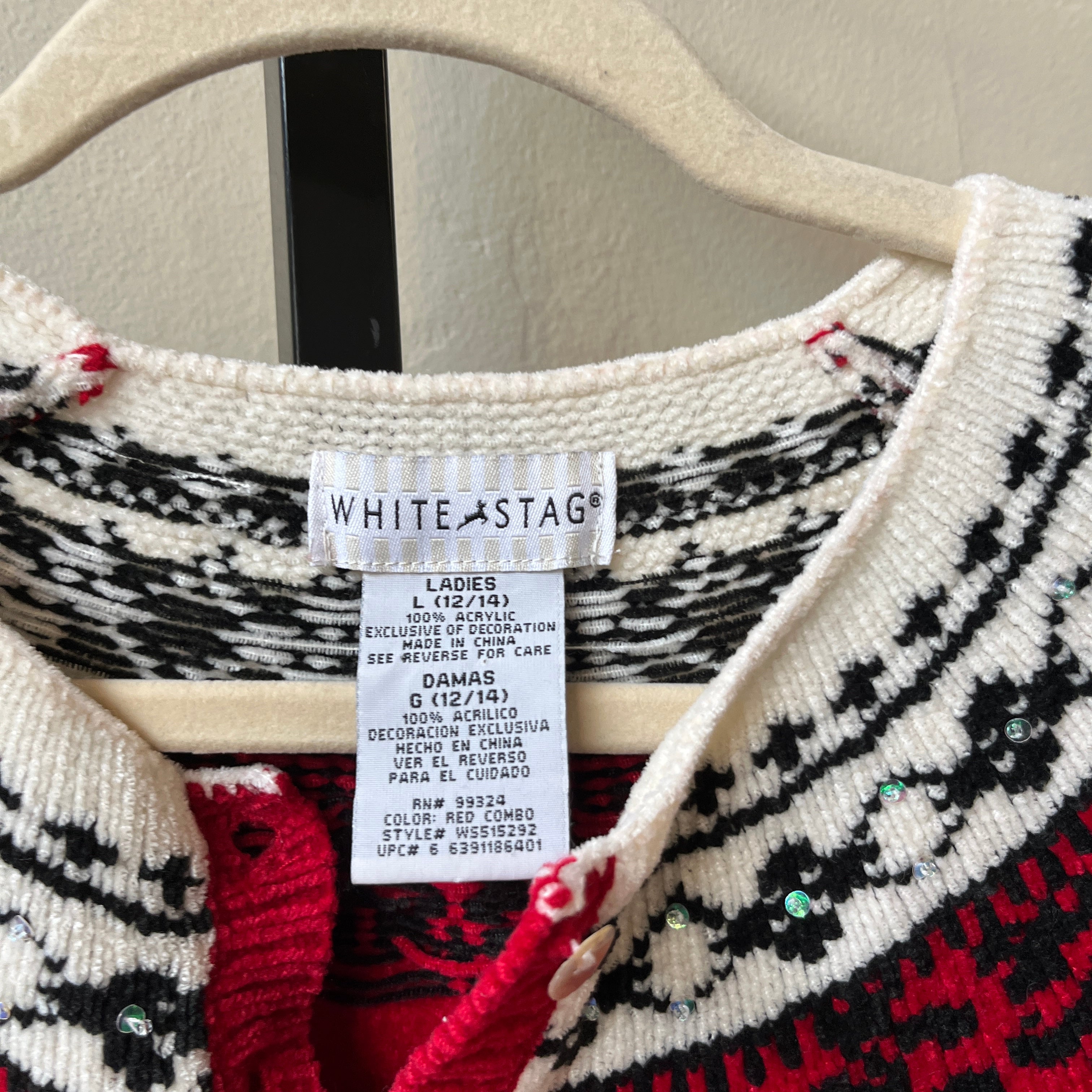 Red Sweater (L)