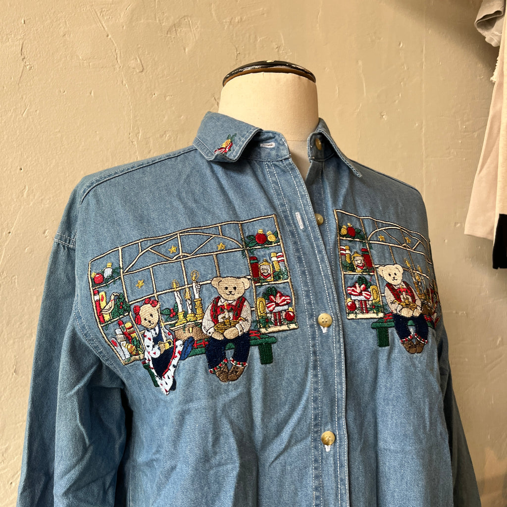 Christmas Button Up (M)