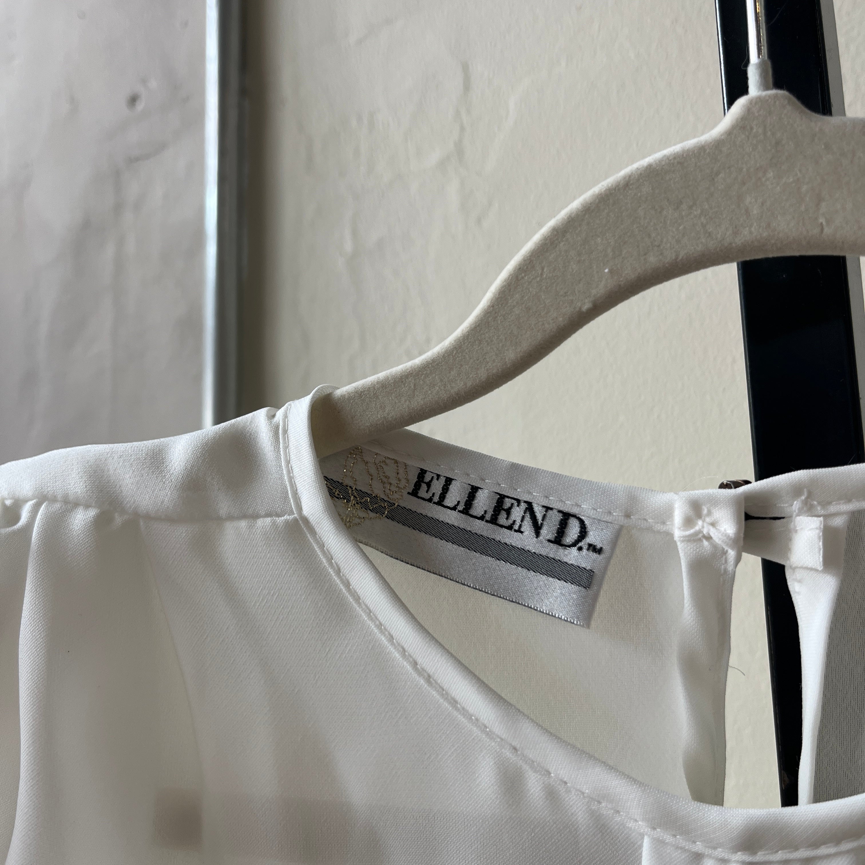 White Blouse (M)