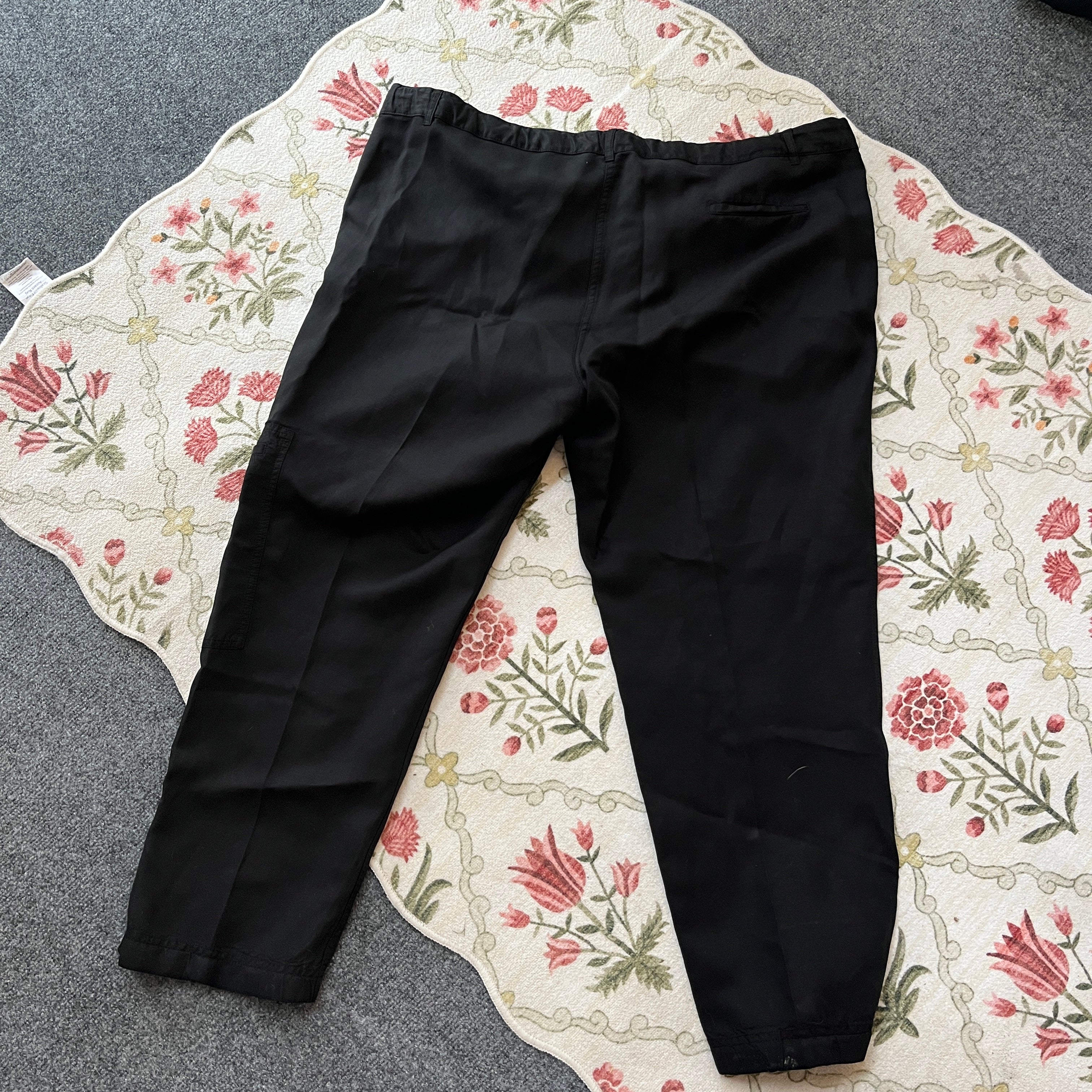 Black Pants (XL)