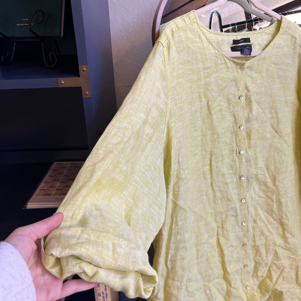 Linen Button Up (2XL)
