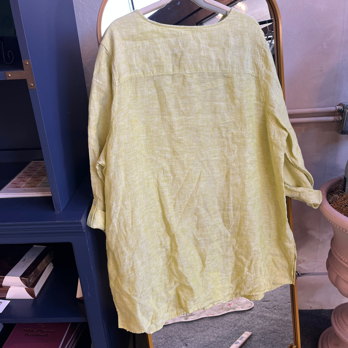 Linen Button Up (2XL)