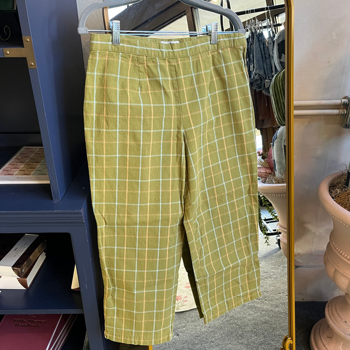 Green Plaid Capris (12)