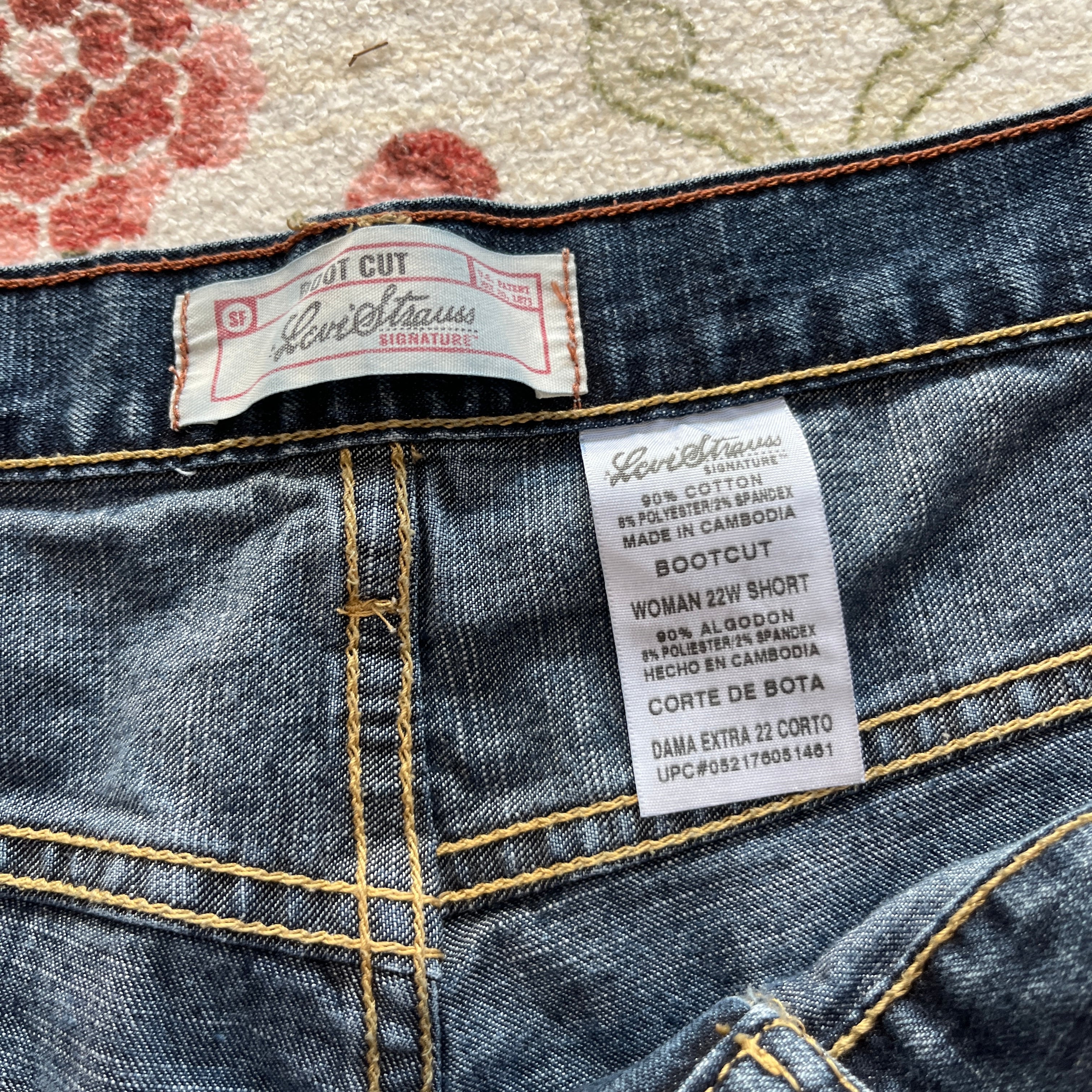 Bootcut Levi’s (22)