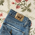 Low Rise Jeans (1)