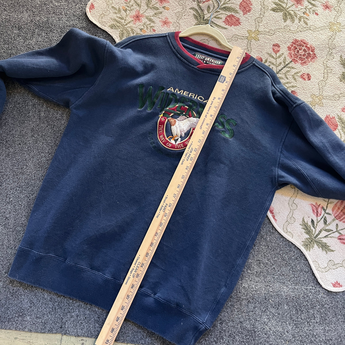 American Wilderness Sweatshirt (L)
