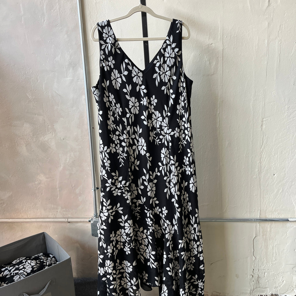Dress Set (XL)