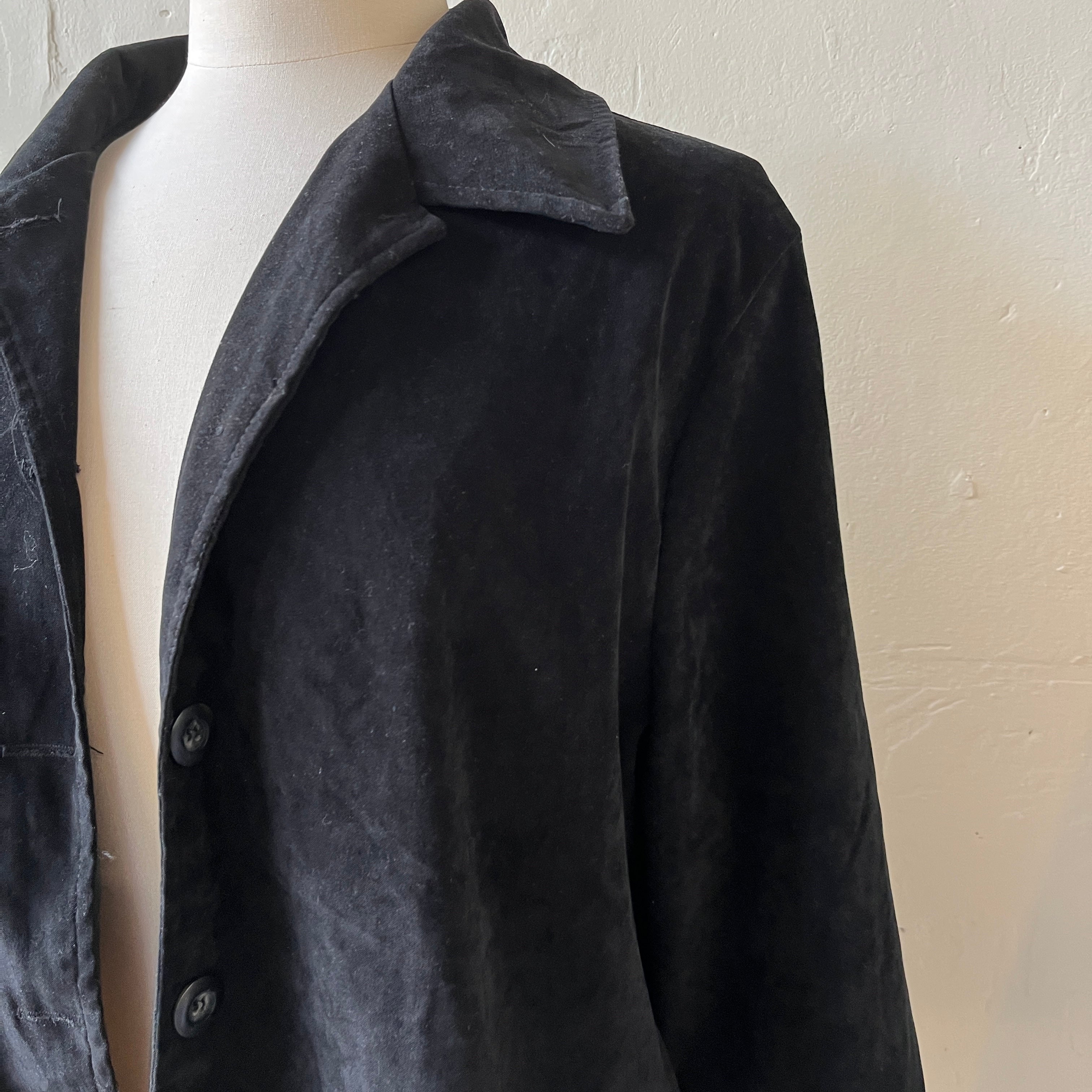 Black Button Up (XL)