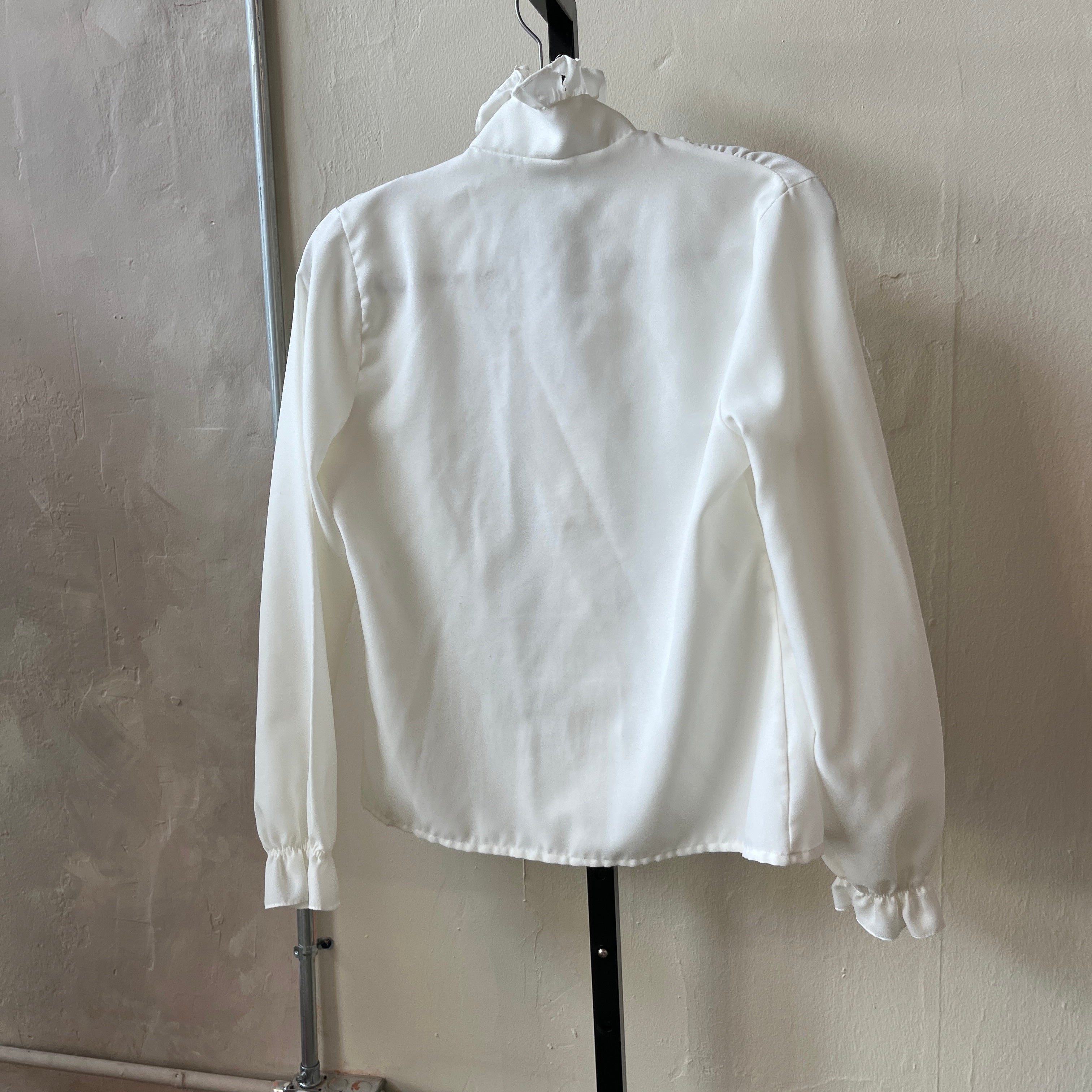 White Blouse (M)