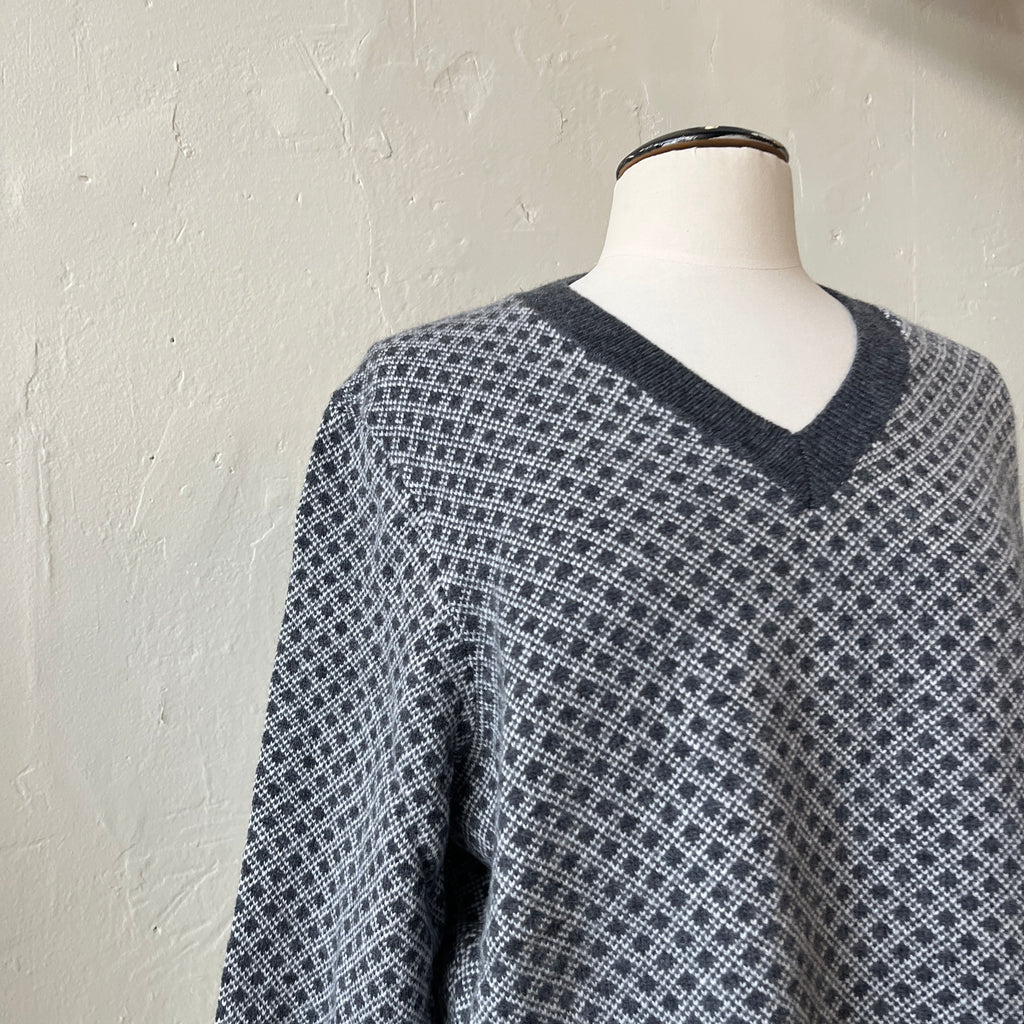 Men’s Wool Sweater (L)