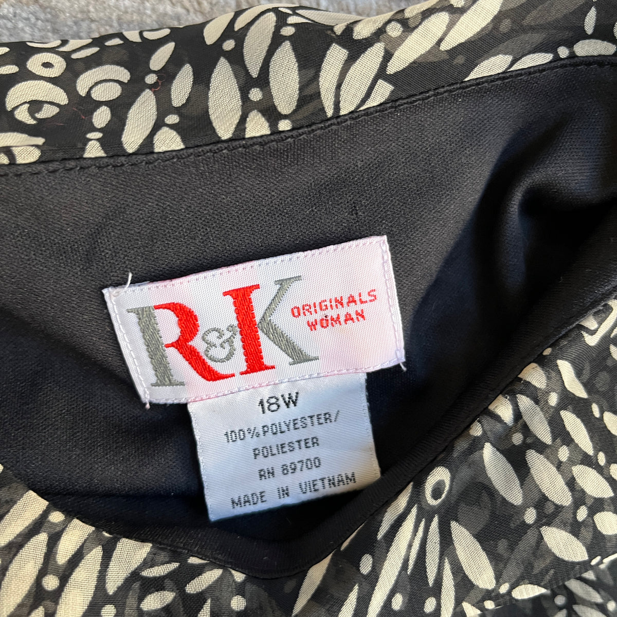 2000s Matching Set (18)