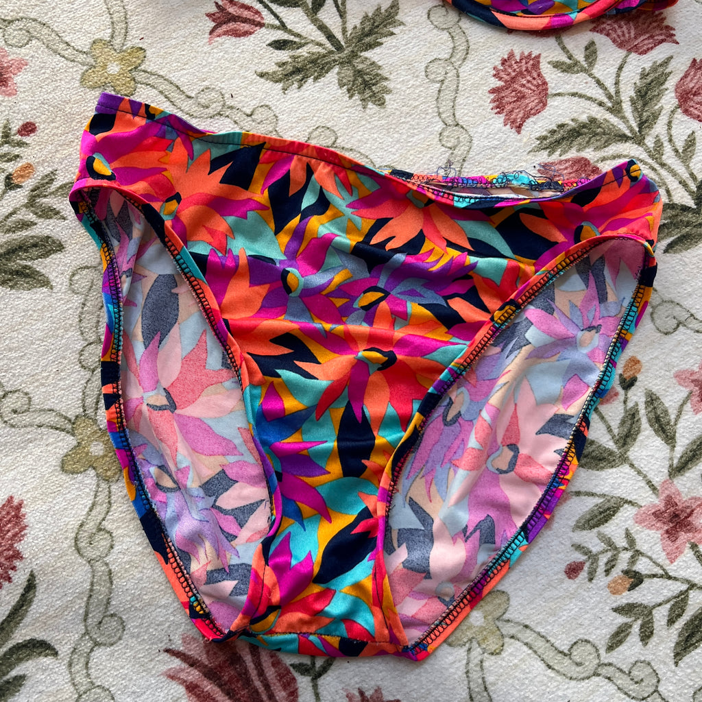 Vintage Bikini (12)