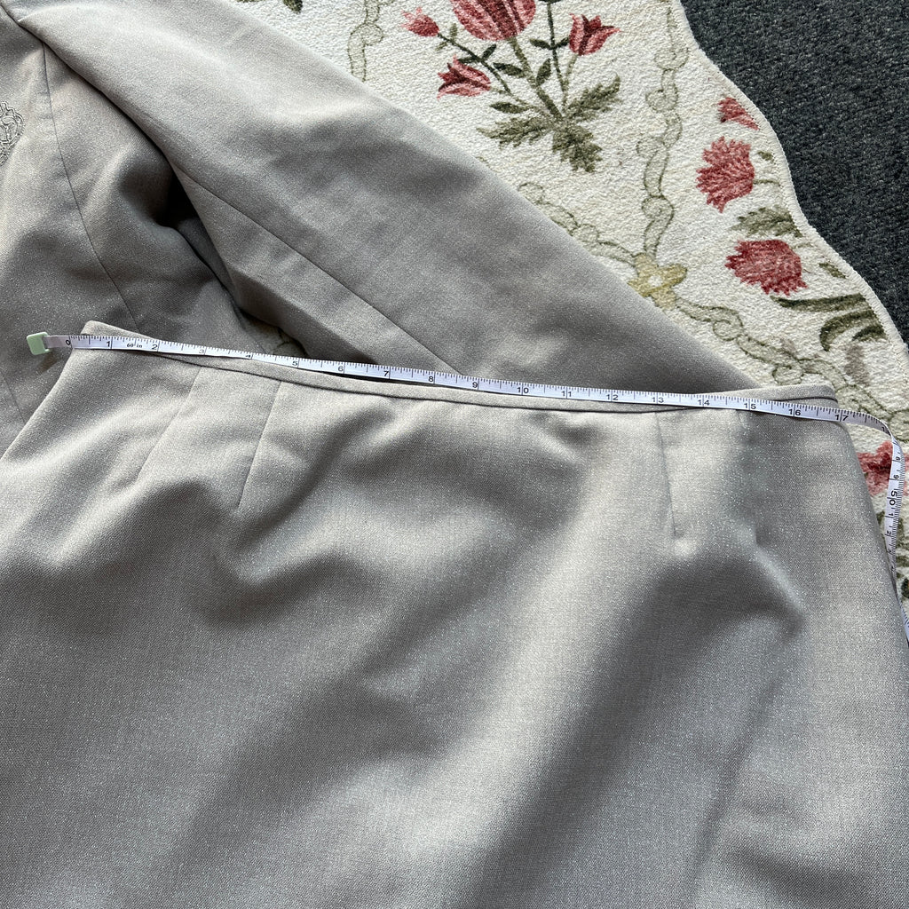 Silver Suit Set (16)