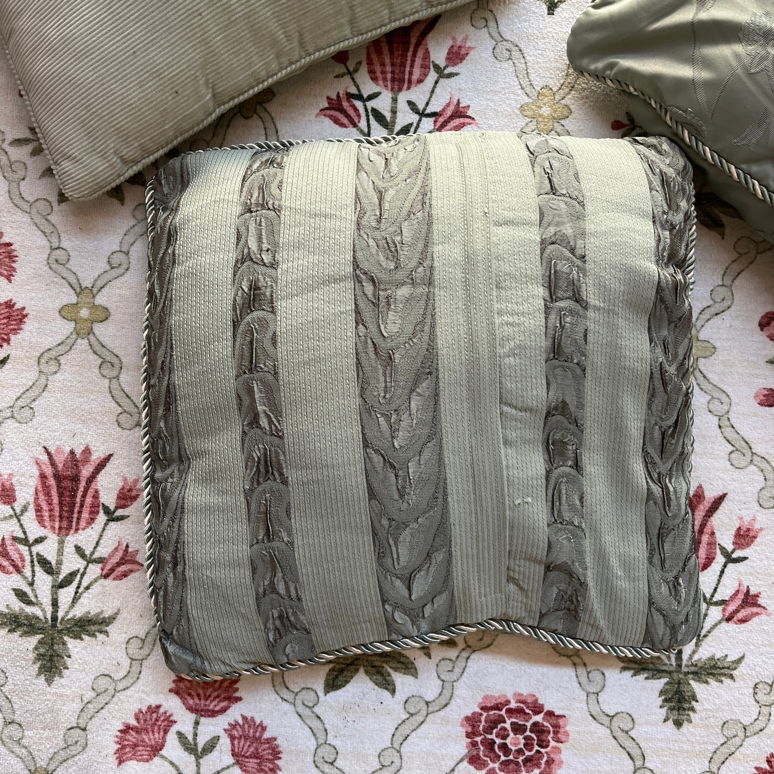 Green Pillow Bundle