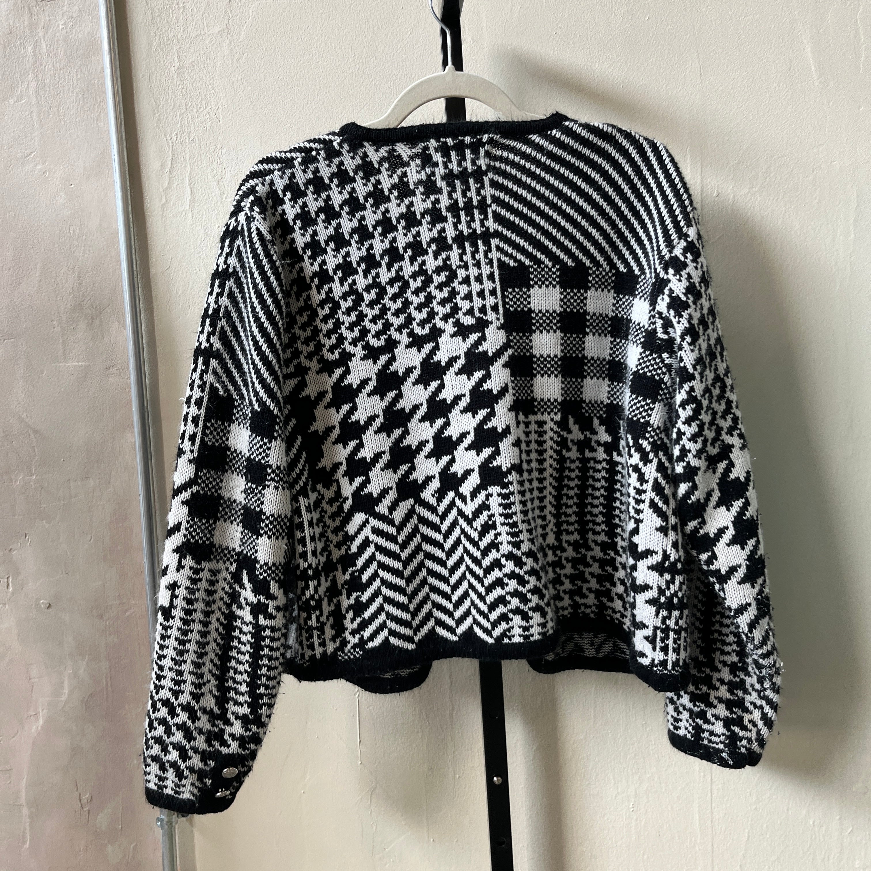 Black & White Cardigan (M)