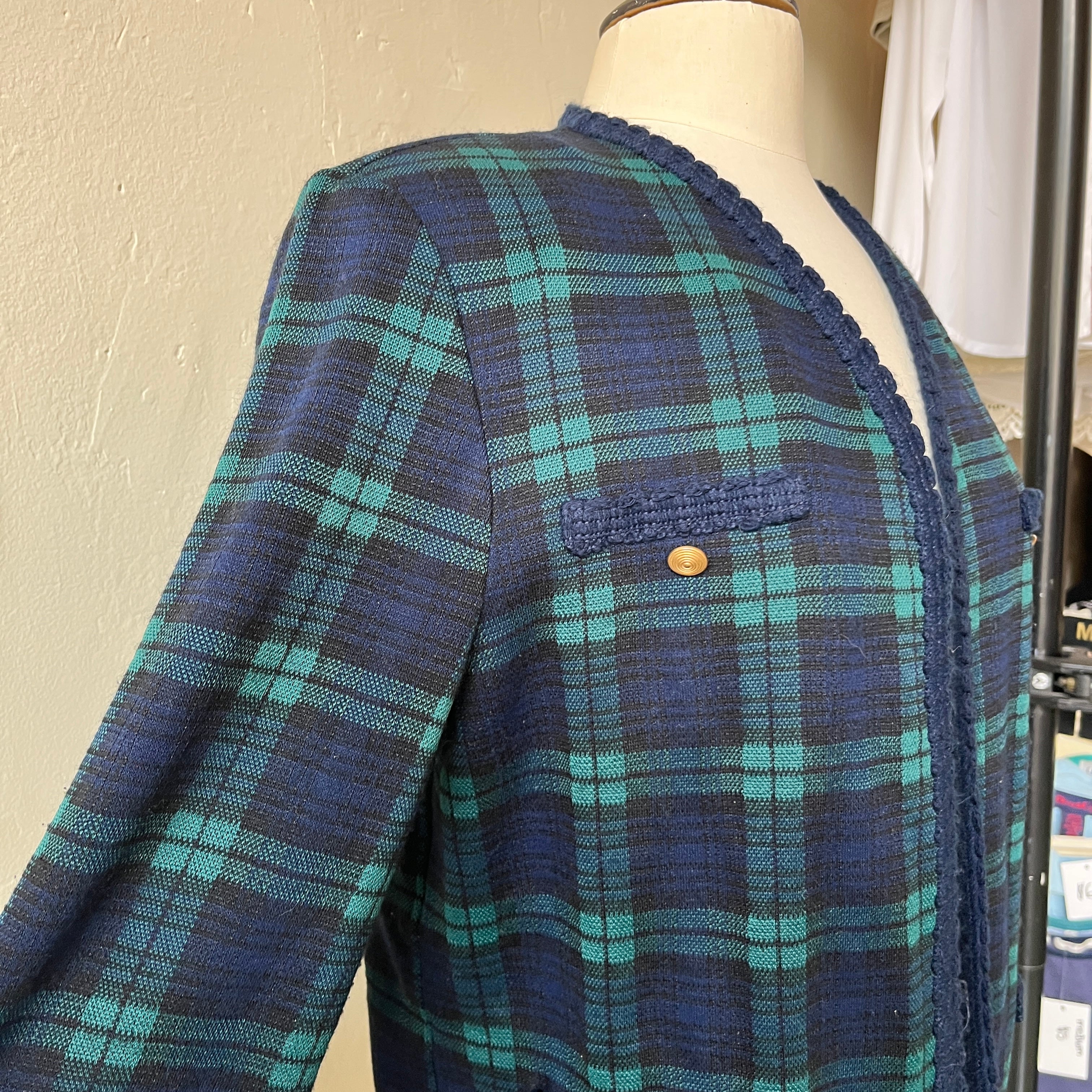 Plaid Blazer (12)