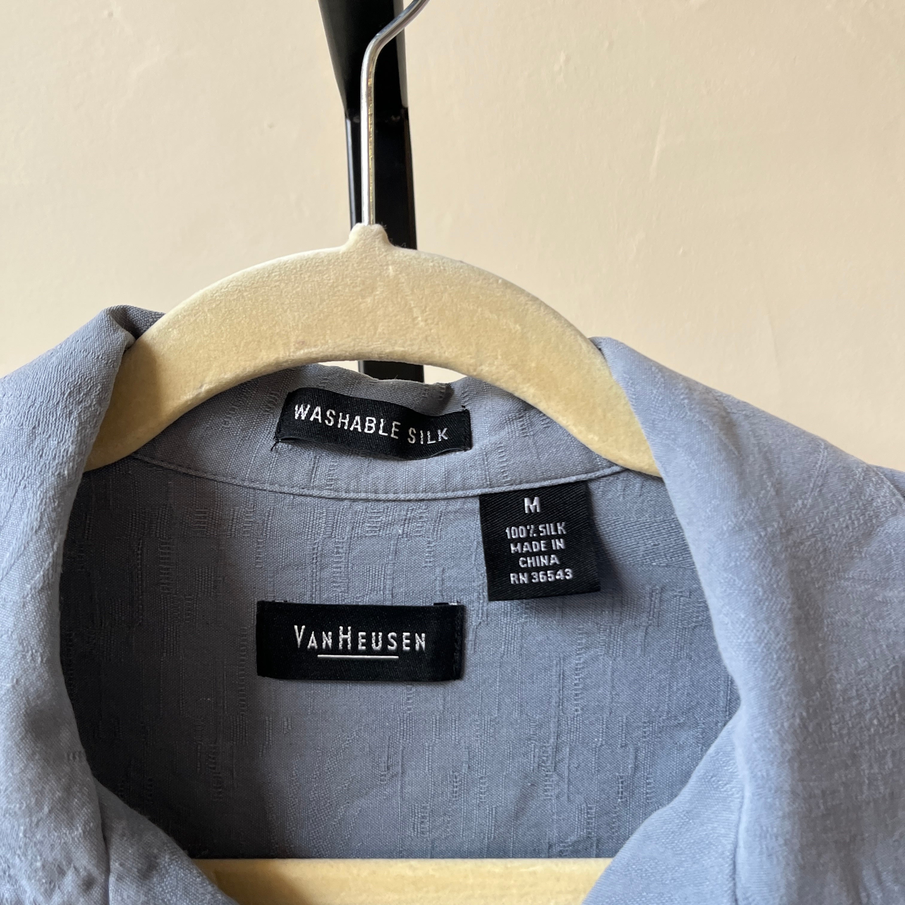 Men’s Button Down (M)