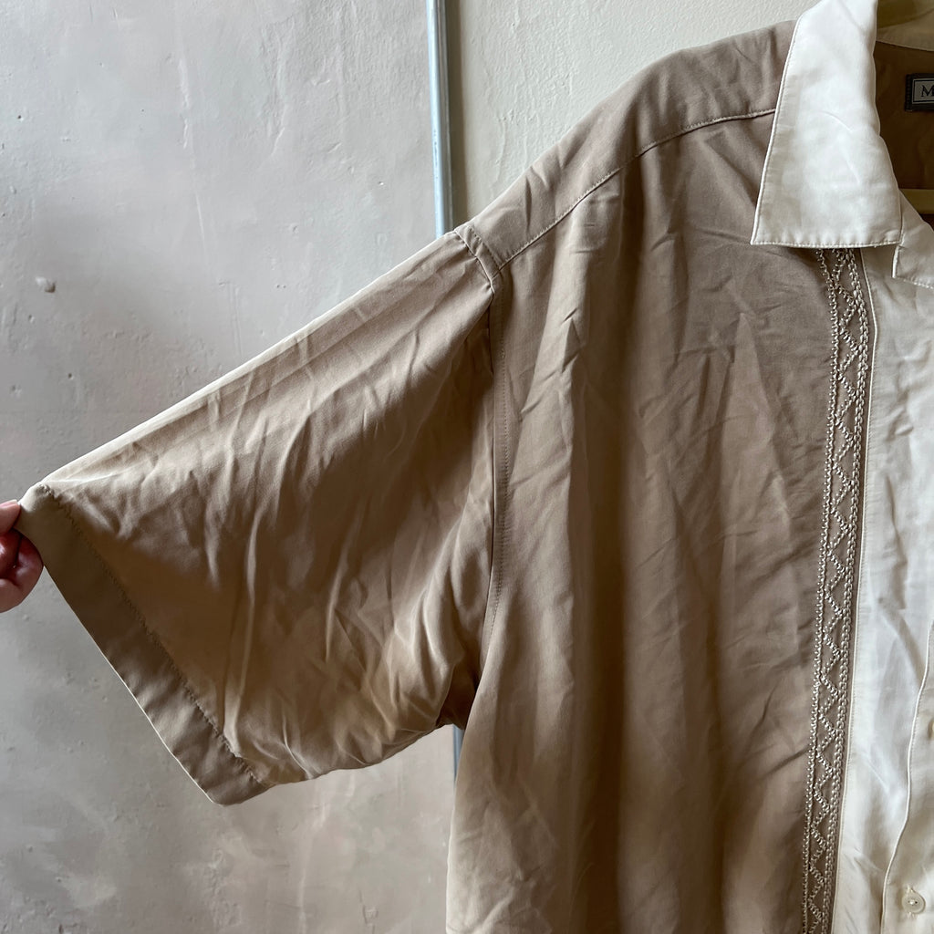 Men’s Neutral Shirt (XL)
