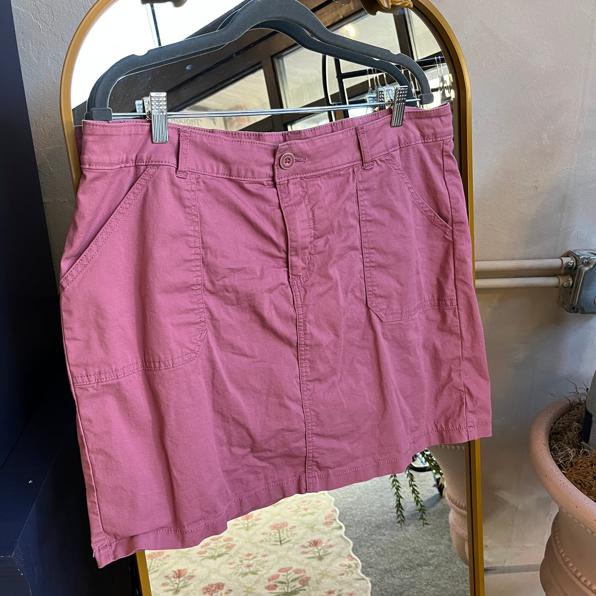 Lee Pink Skirt (L)