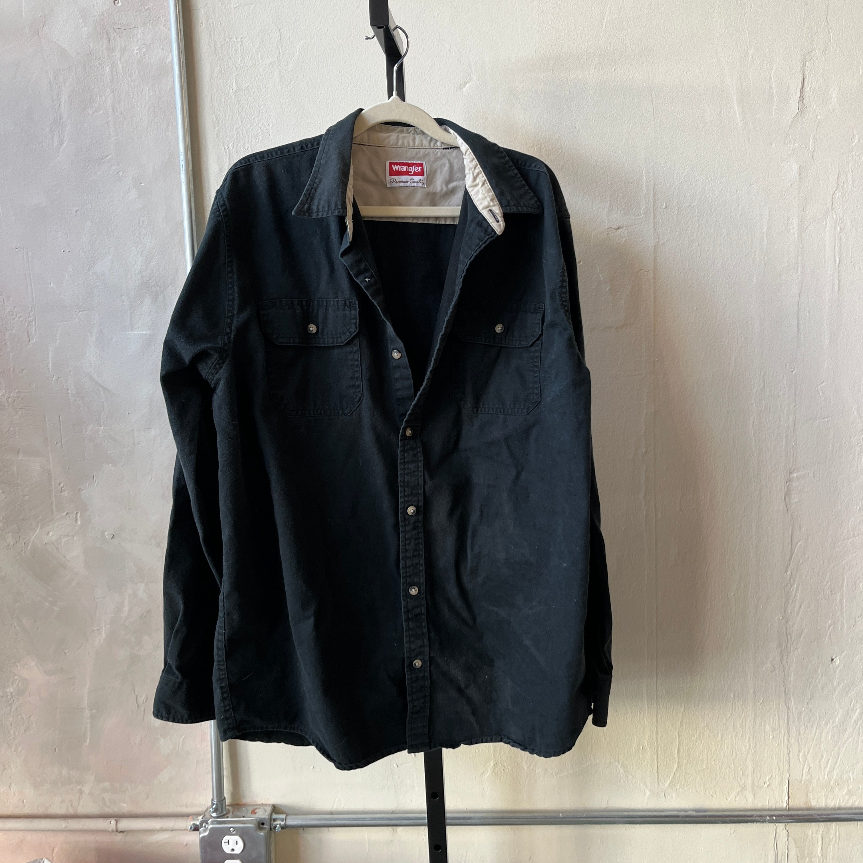 Wrangler Button Up (L)