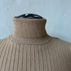 Gold Turtleneck (S)