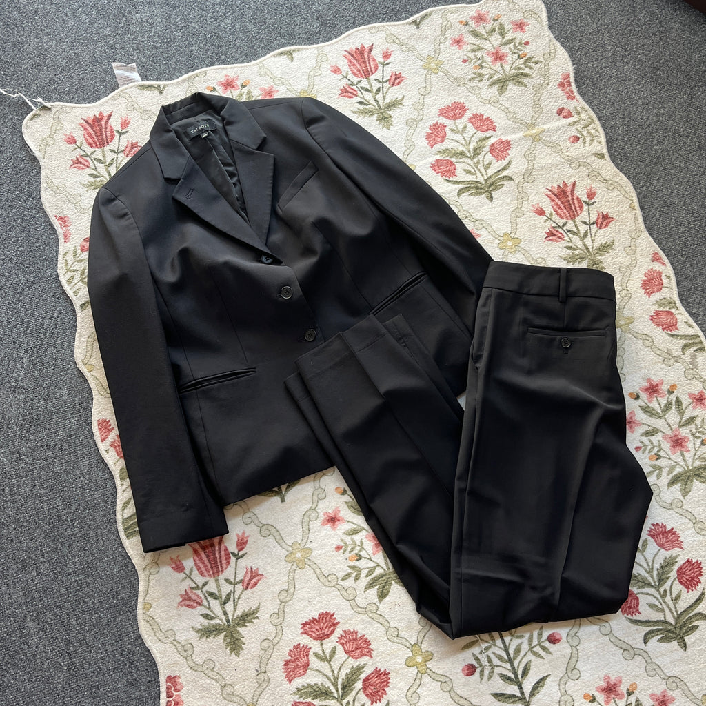 Wool Women’s Suit Set (12)
