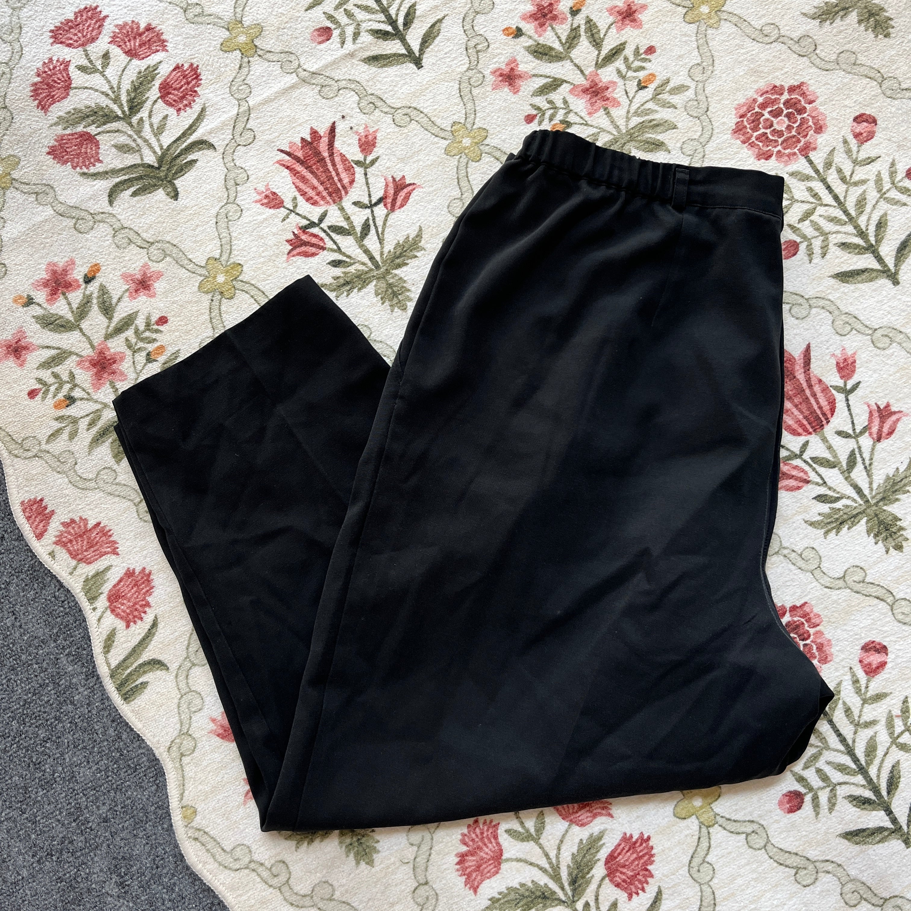 Black Pants (24)