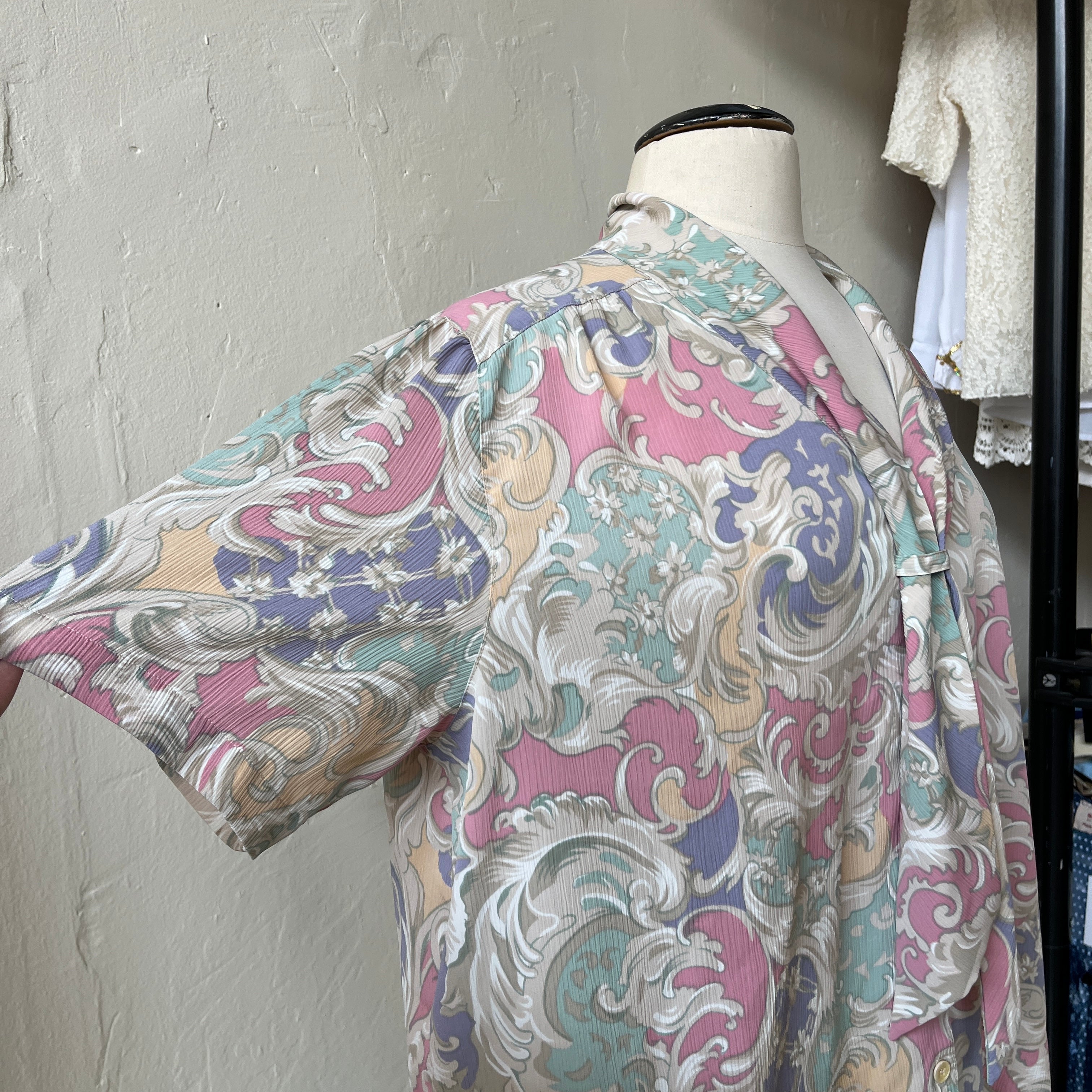 Patterned Blouse (XL)