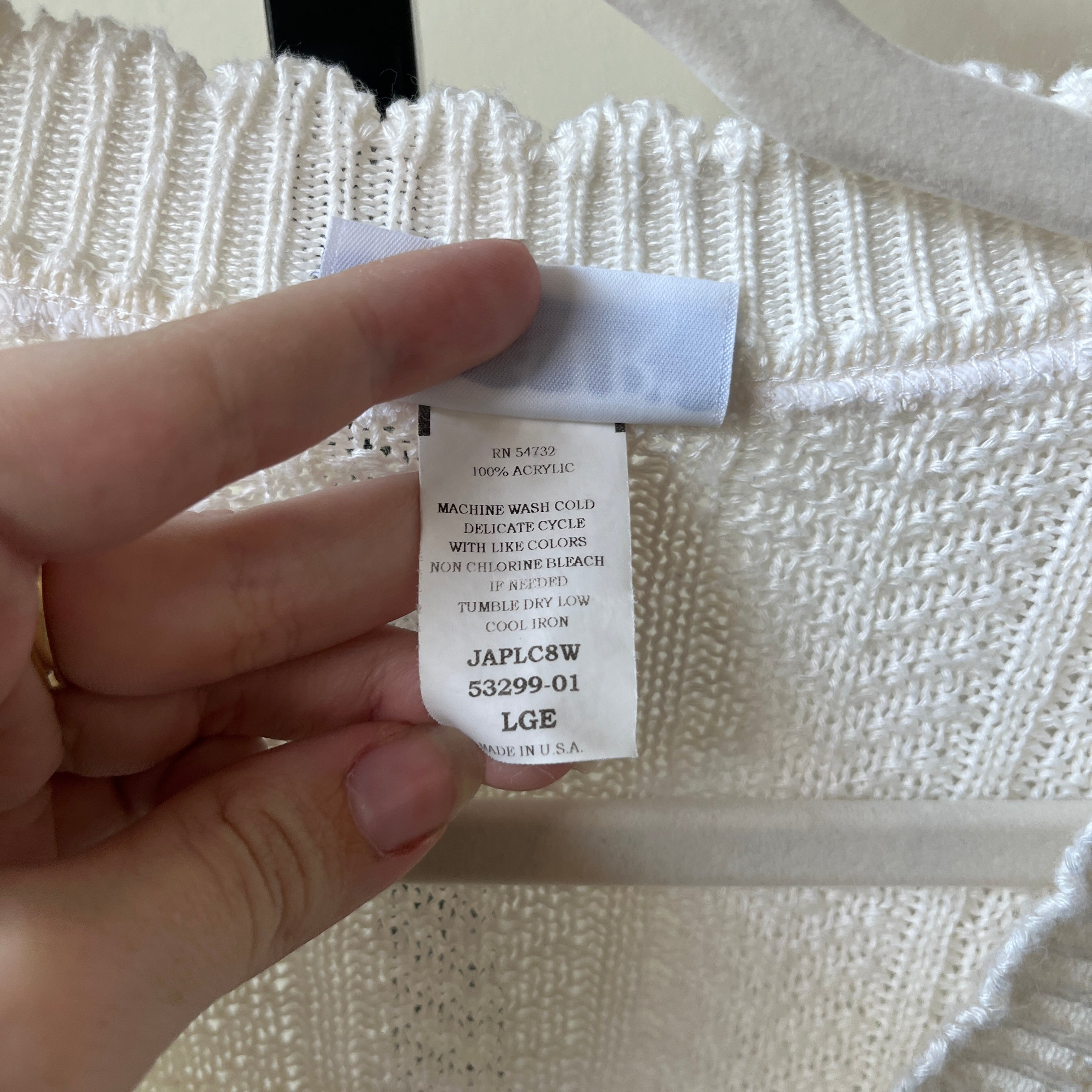 White Sweater (L)
