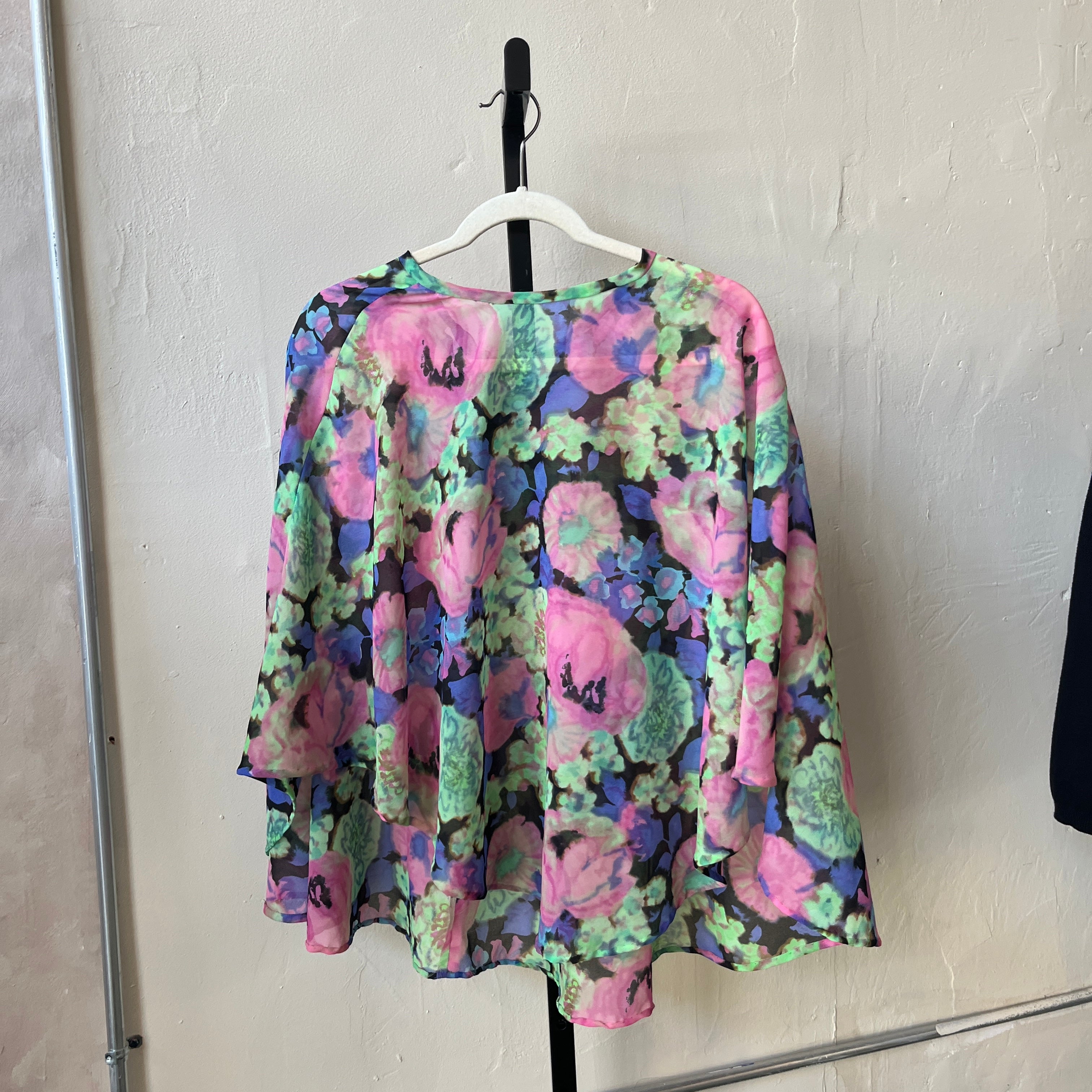 70s Floral Shawl (OS)