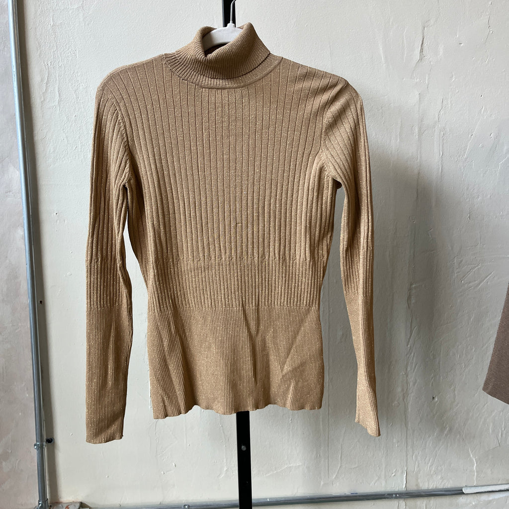 Gold Turtleneck (S)