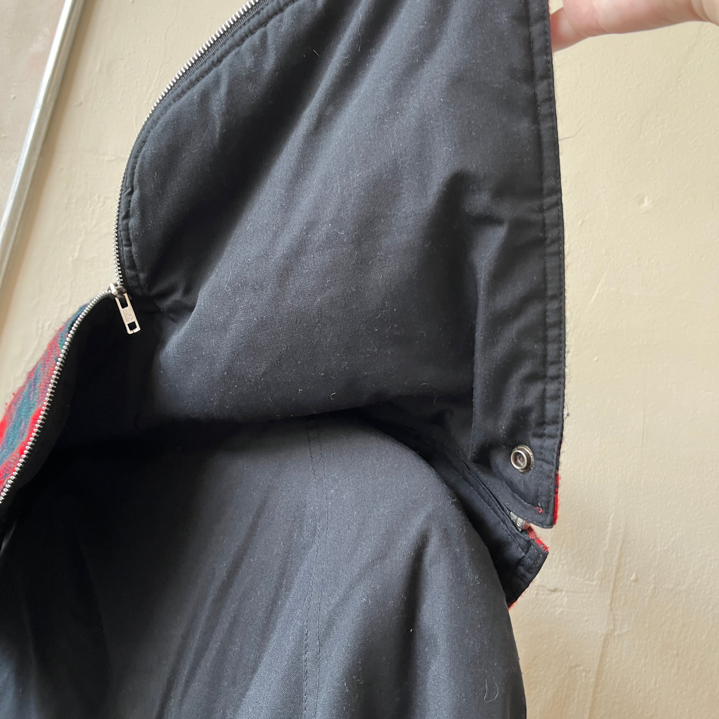 Windbreaker Jacket (M)