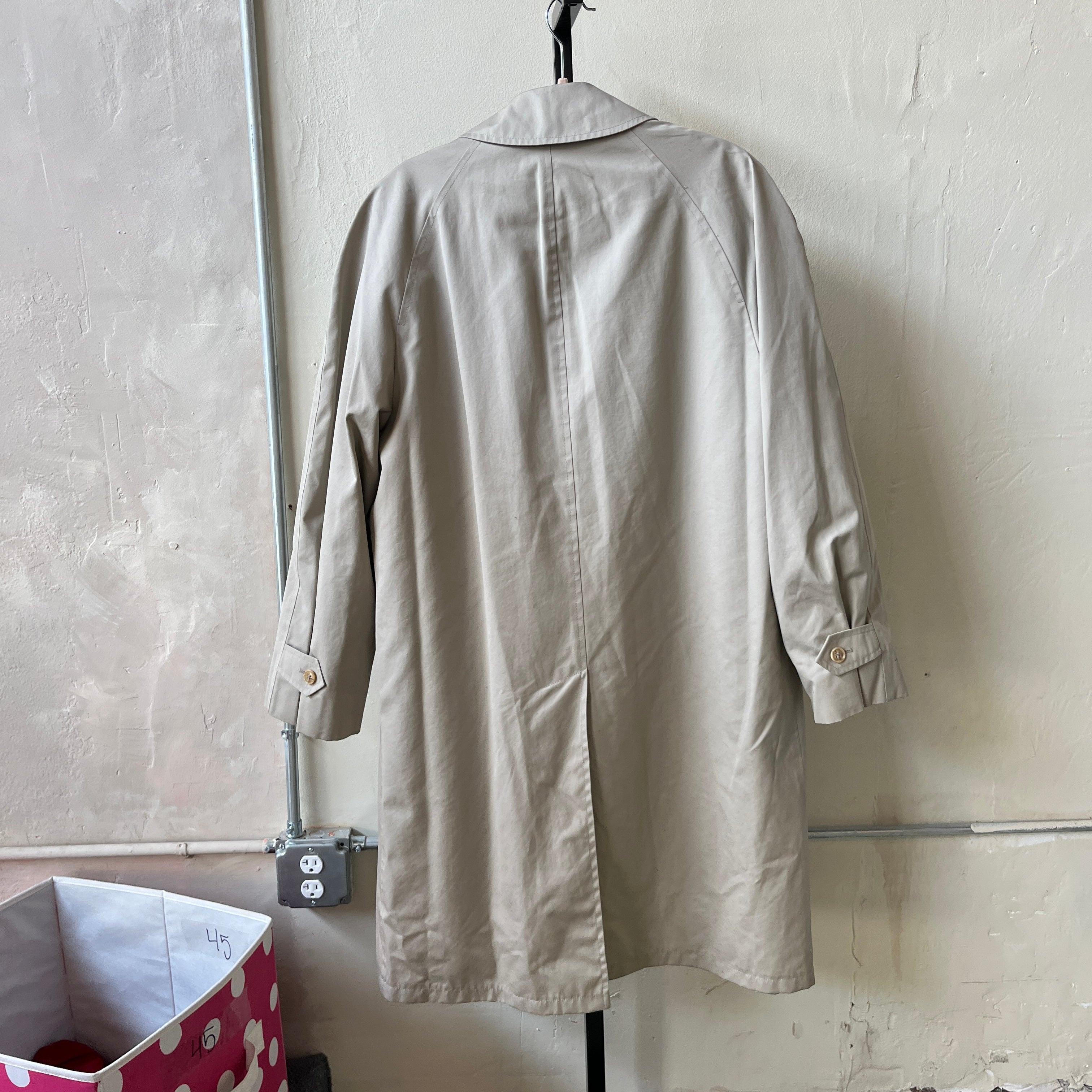Trench Coat (XL)