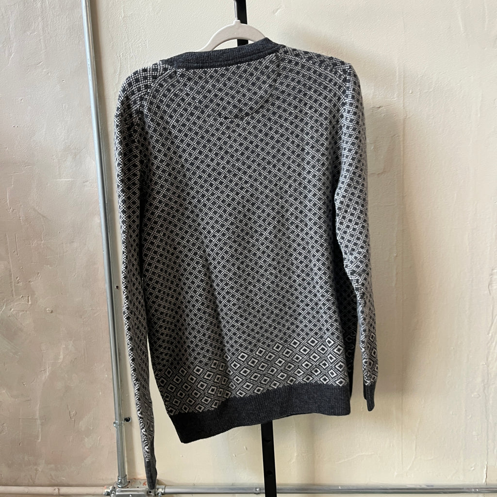 Men’s Wool Sweater (L)