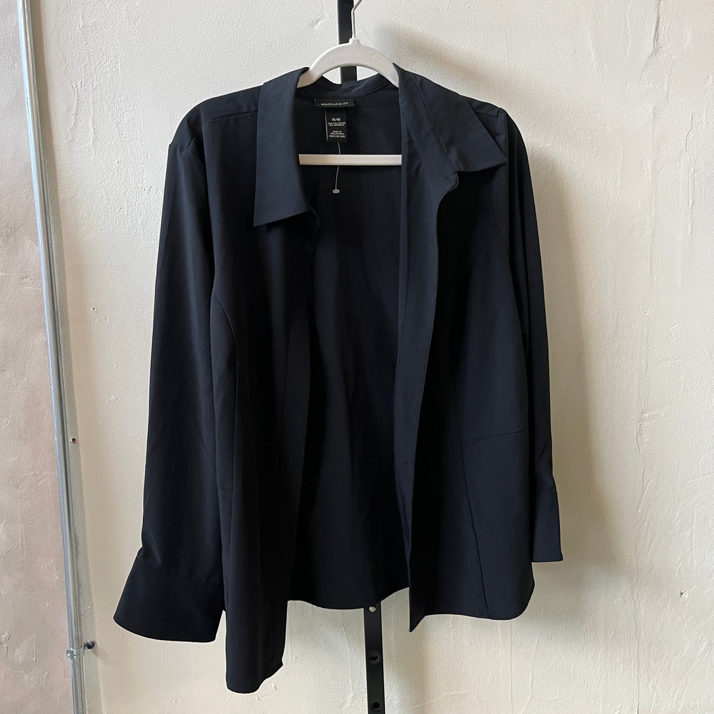 Black Button Up (14/16)