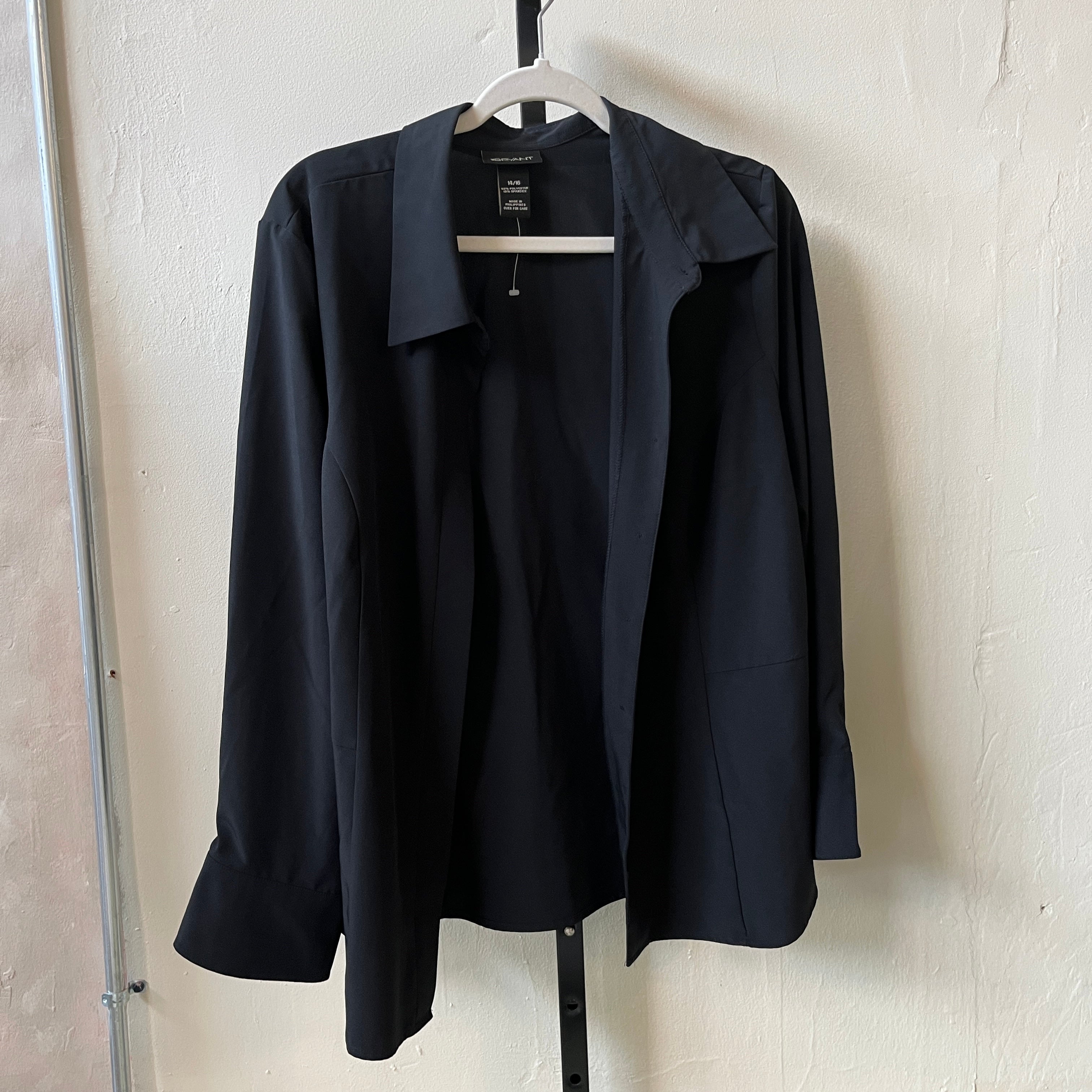 Black Button Up (14/16)