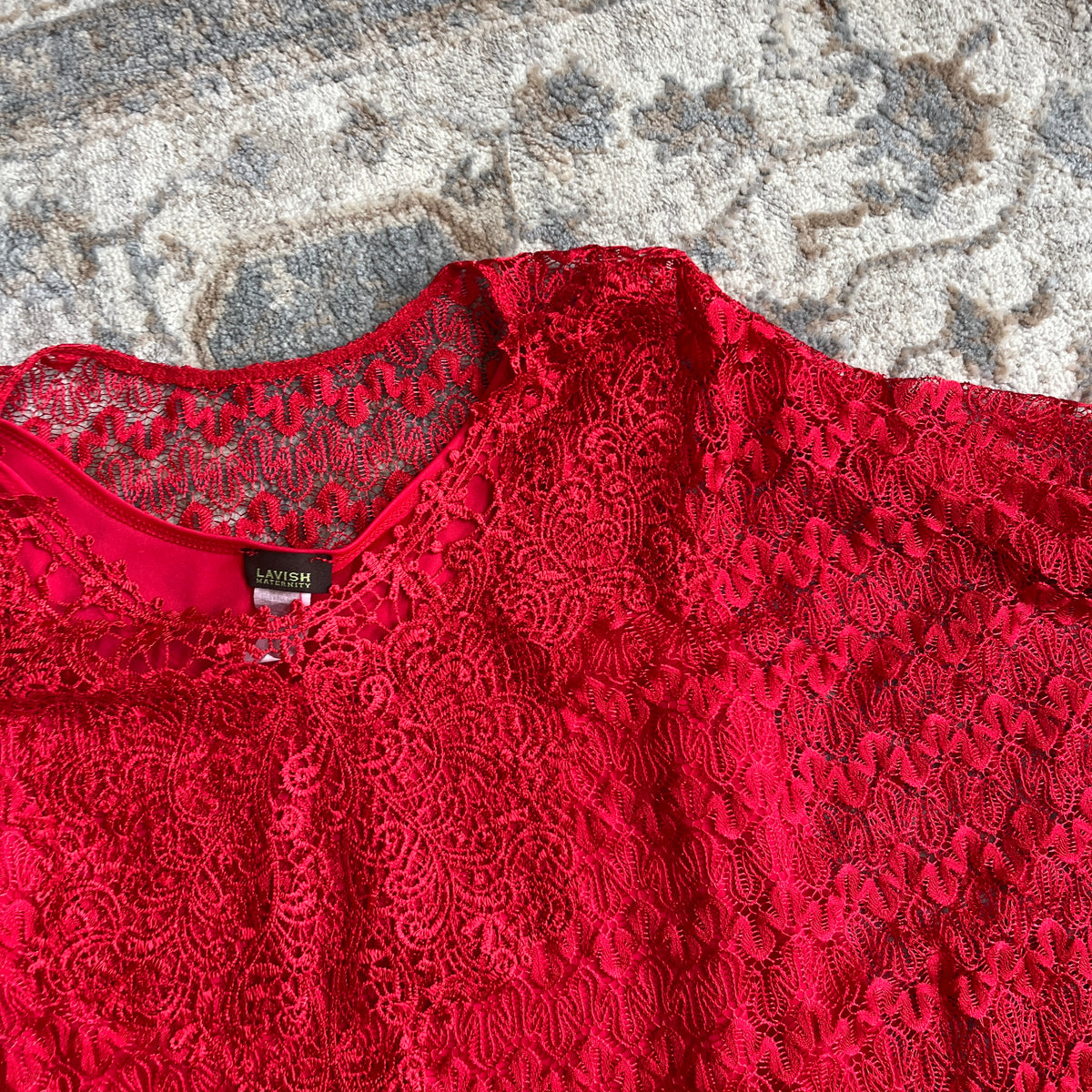 Lace Red Shawl (S)