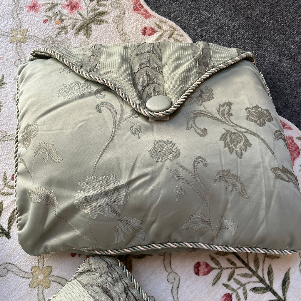 Green Pillow Bundle